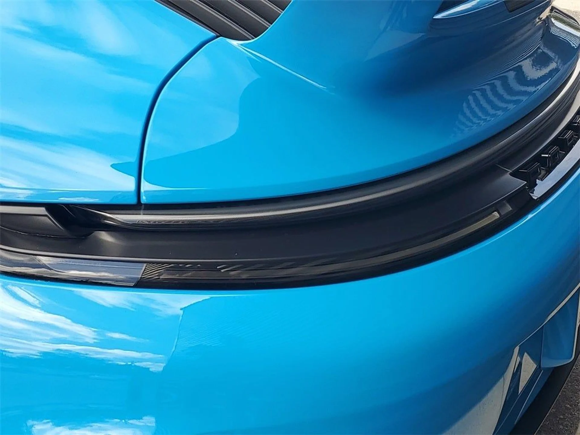 mph015_3318152292_16_3380aa1c13