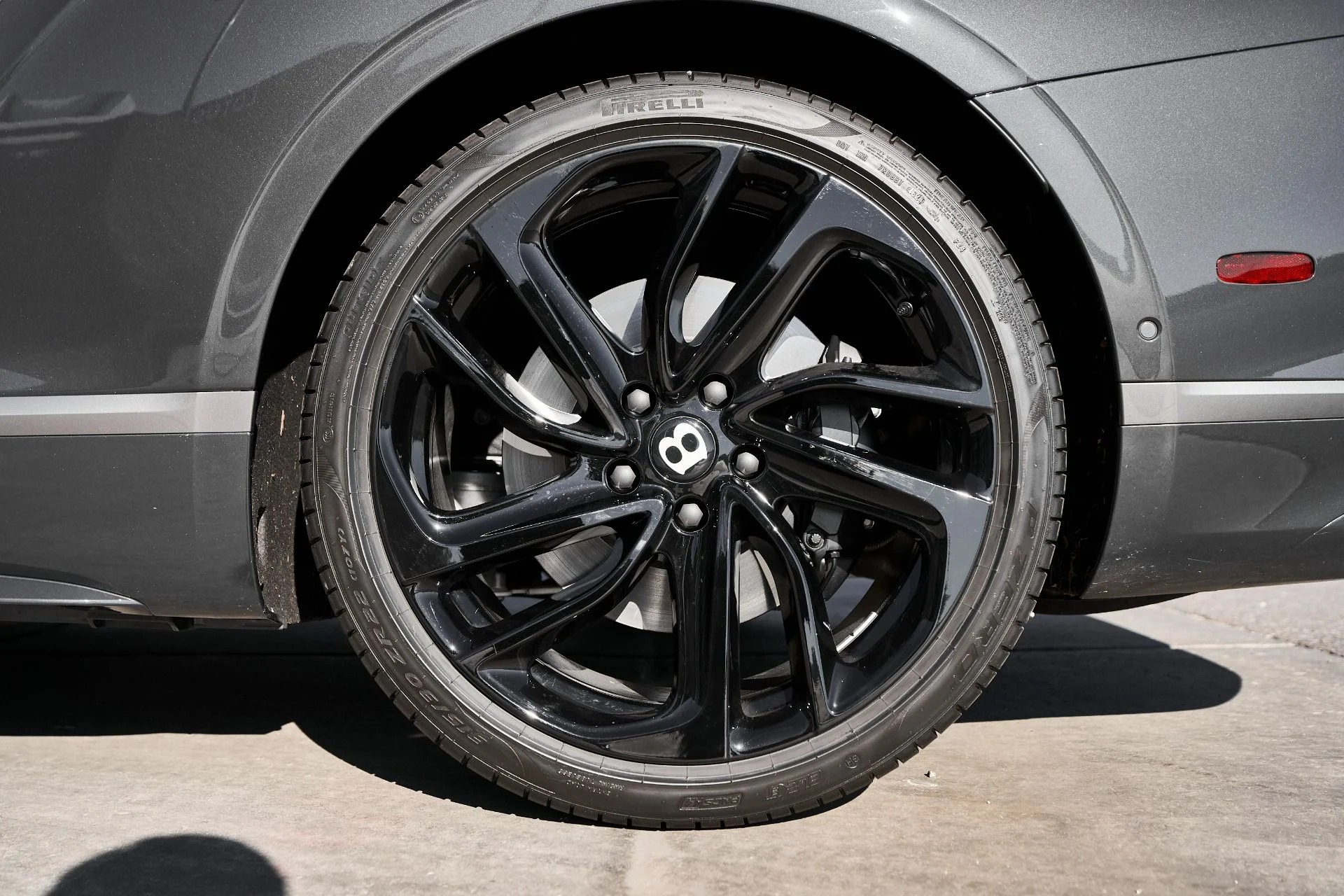 mph015_3320295408_Used_2025_Bentley_Continental_GT_Speed_1765227135_372bf4cc81