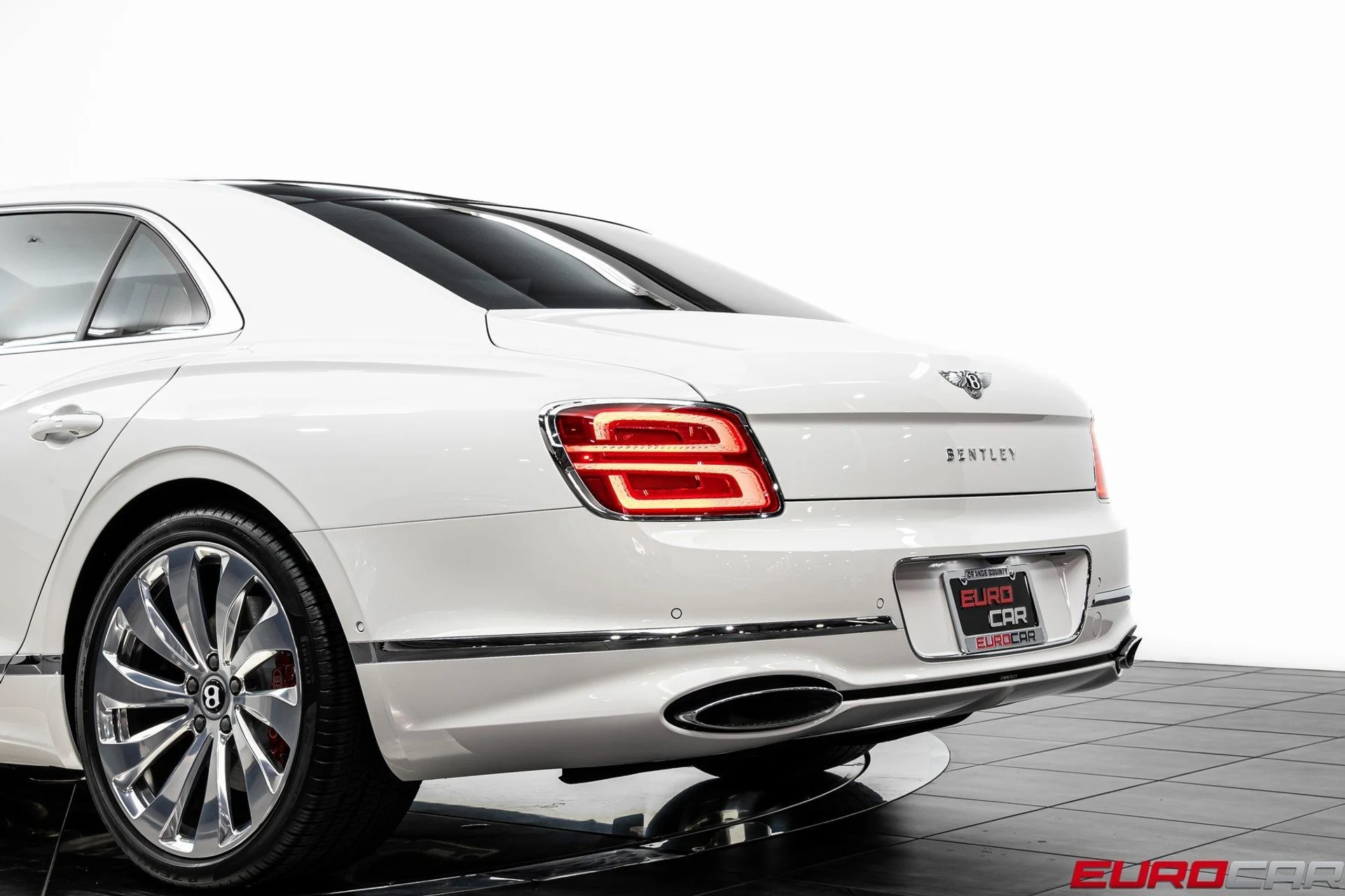 mph015_332517814_image_16_723f23ba4b