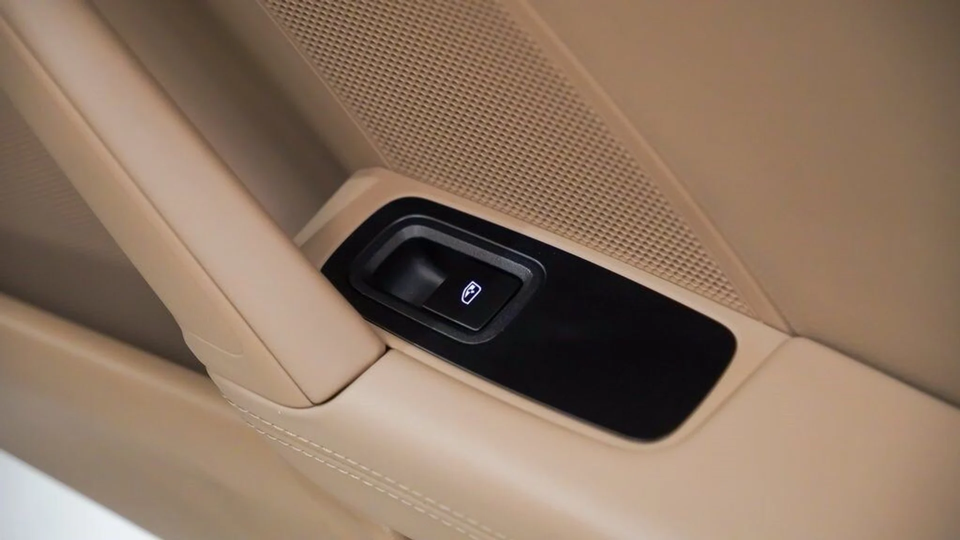 mph015_3325238848_23102306ec27cf93130ac856ca9a0856x_935c1988ce