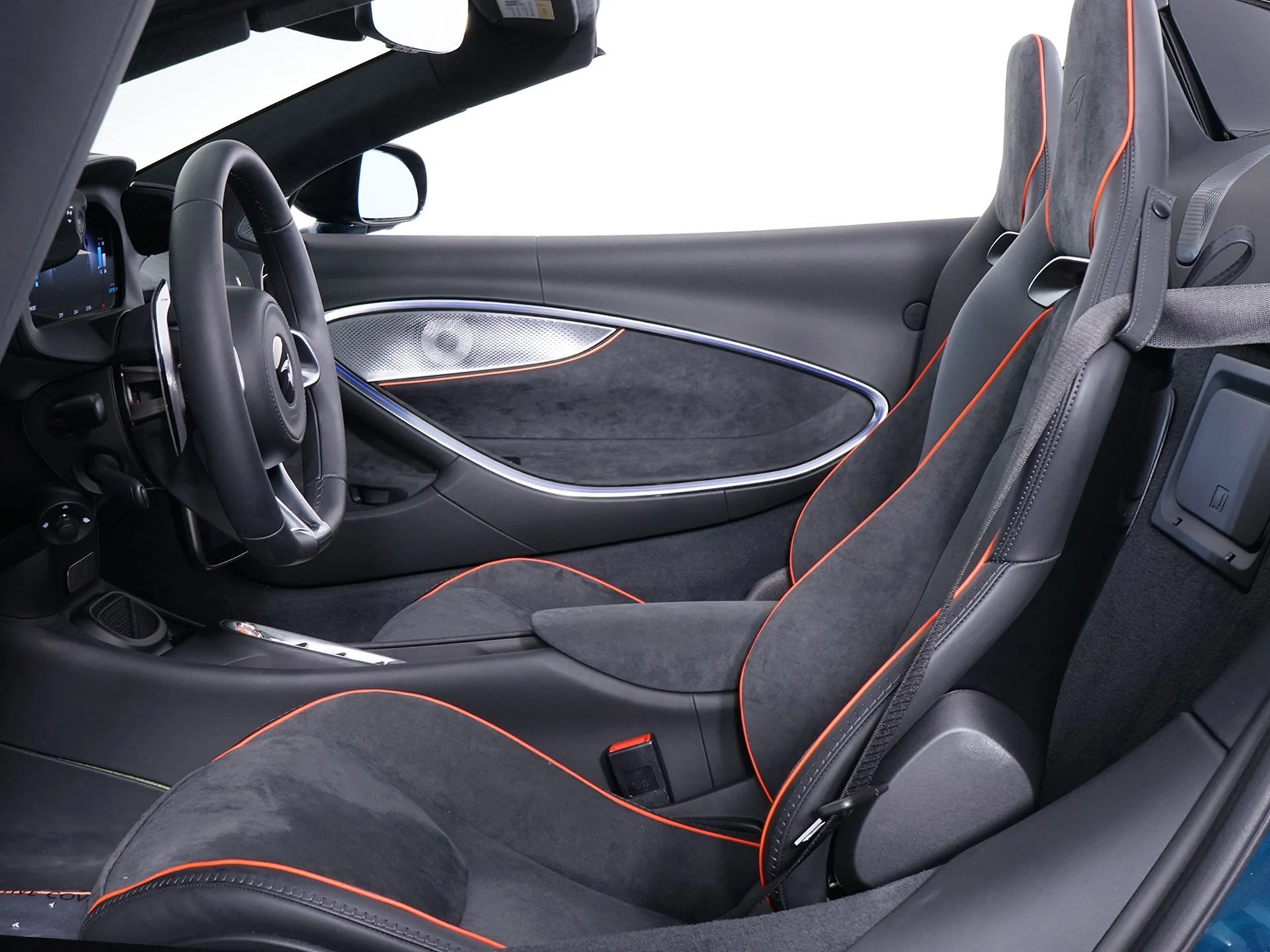 mph015_3327667840_504f88ed19083d741f8d8715a6616e5ax_ac5c1148c1