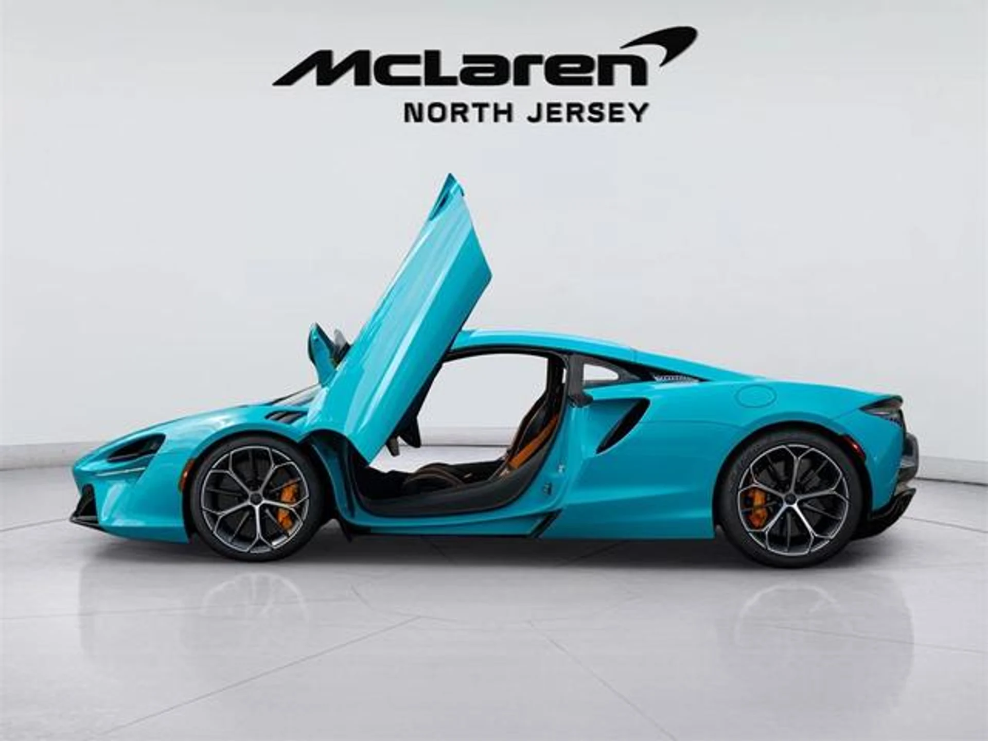 mph015_3327784334_V684a_CU_7f_W_HLVE_Cefmj_N_Fl0v_Yw_3e84845d27