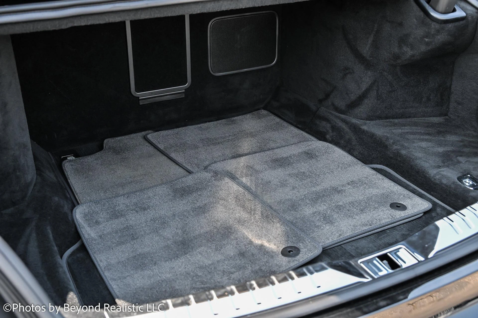 mph015_3328840100_Used_2024_Bentley_Flying_Spur_Edition_8_1754380806_7accc4cdab