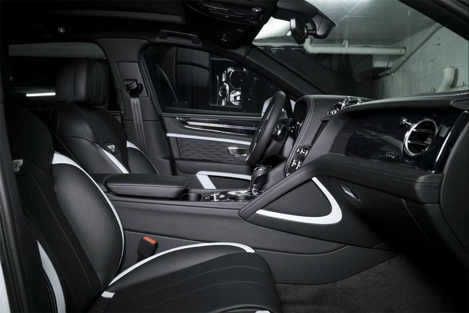 mph015_3330233305_t_P_Bv_B3a_Zr_q_I6bgu_w_P_Cabw_B_Vq_Y_89693b53a4