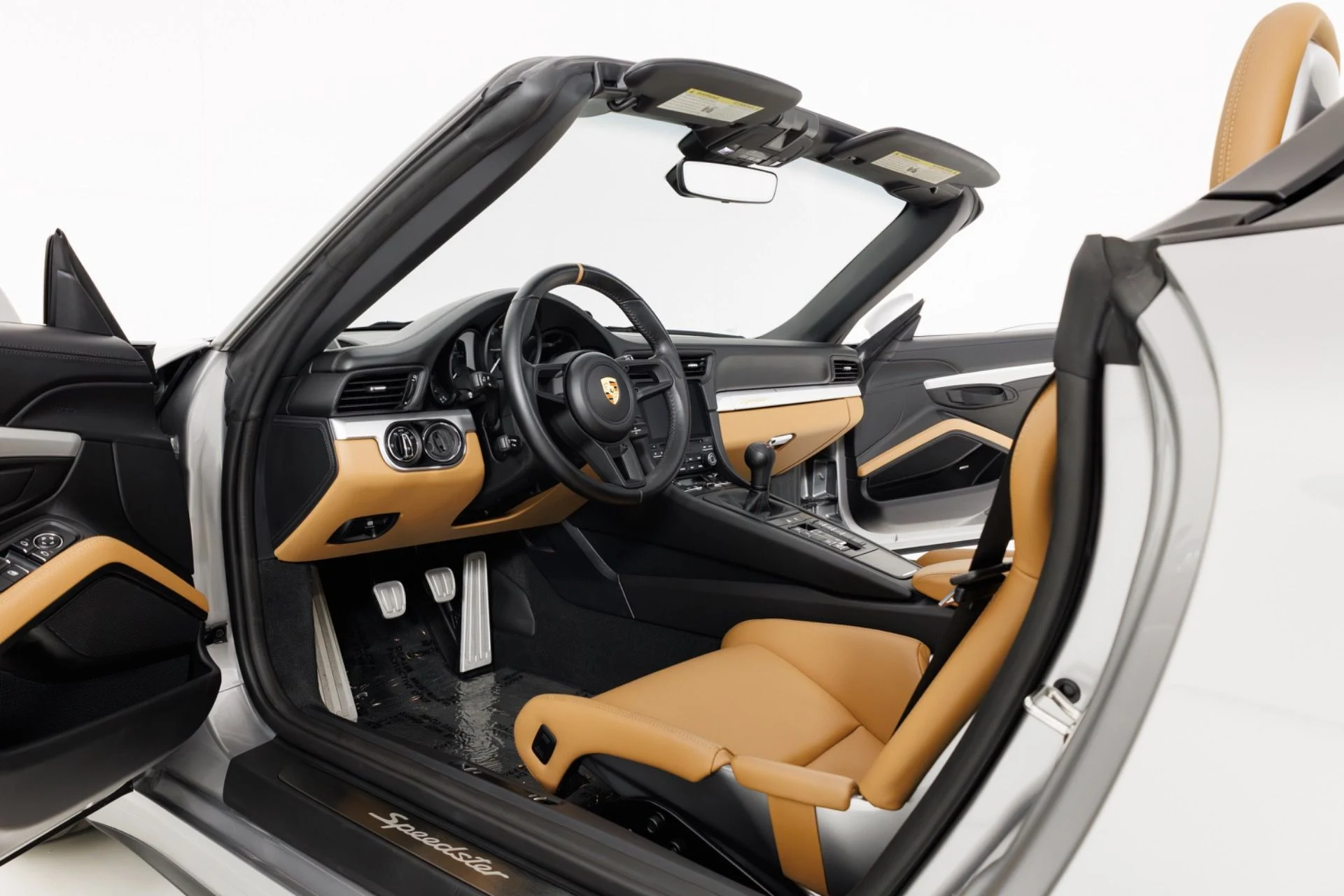 mph015_333718738_Used_2019_Porsche_911_Speedster_1790794375_84bffdd3a9