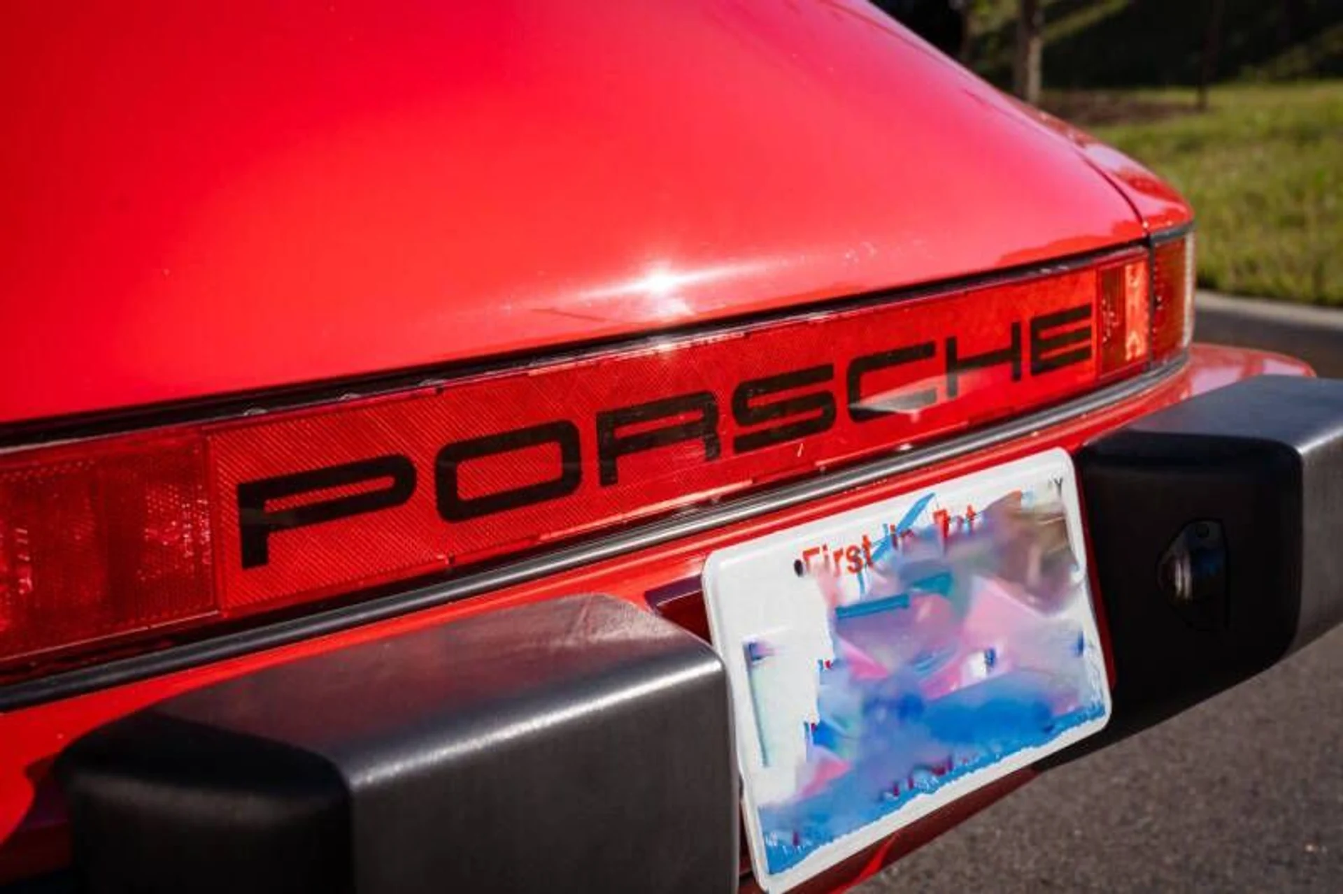 mph015_3348058645_1985_porsche_911_carrera_2dr_coupe_0308160dba