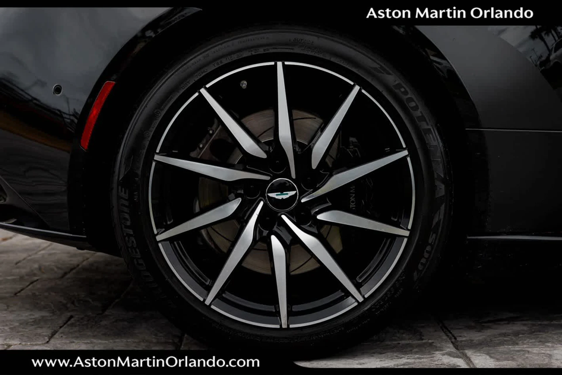 mph015_3350504225_16_2196530543