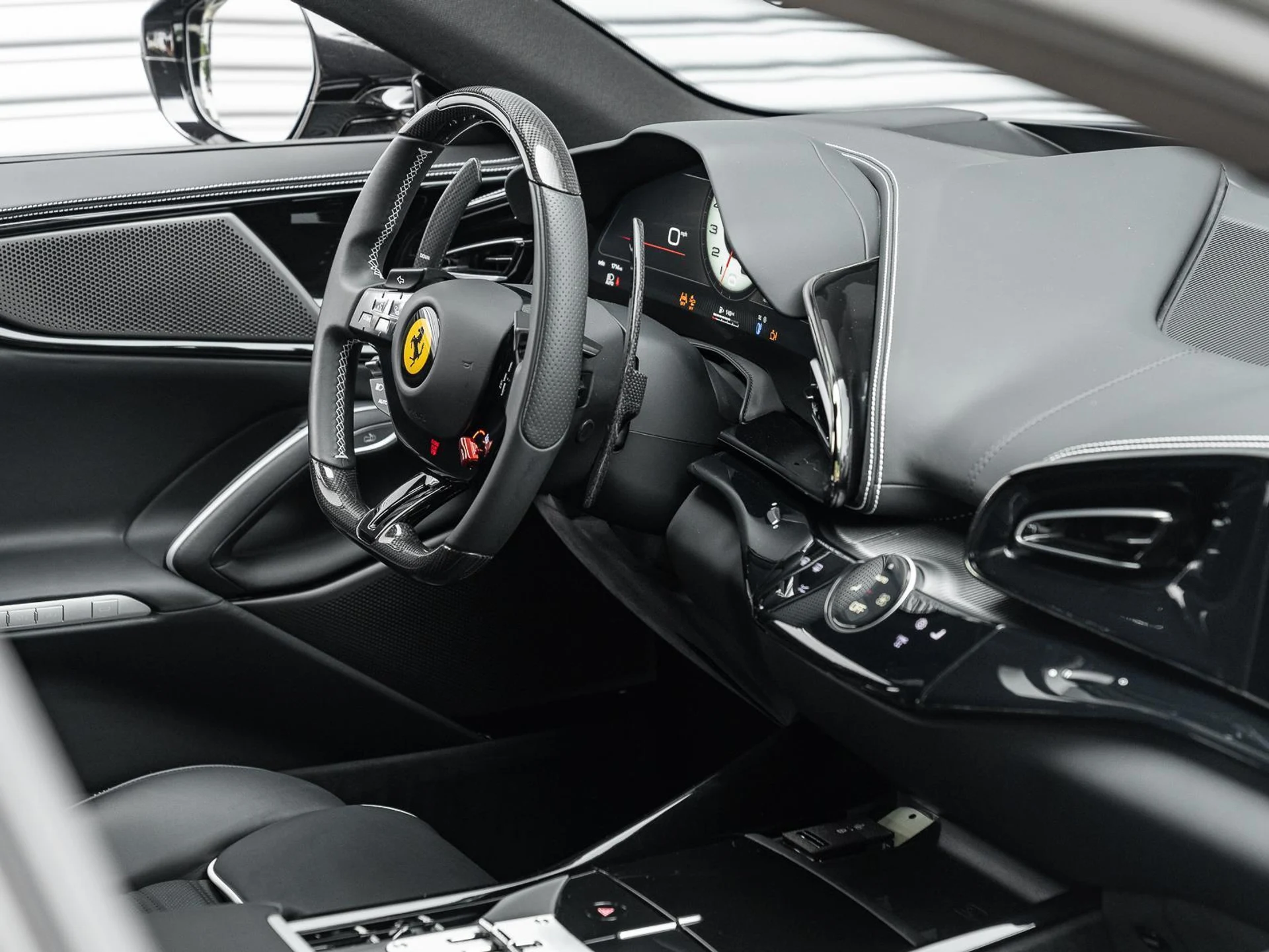 mph015_3356464824_Used_2025_Ferrari_Purosangue_1780729404_ff849d571d