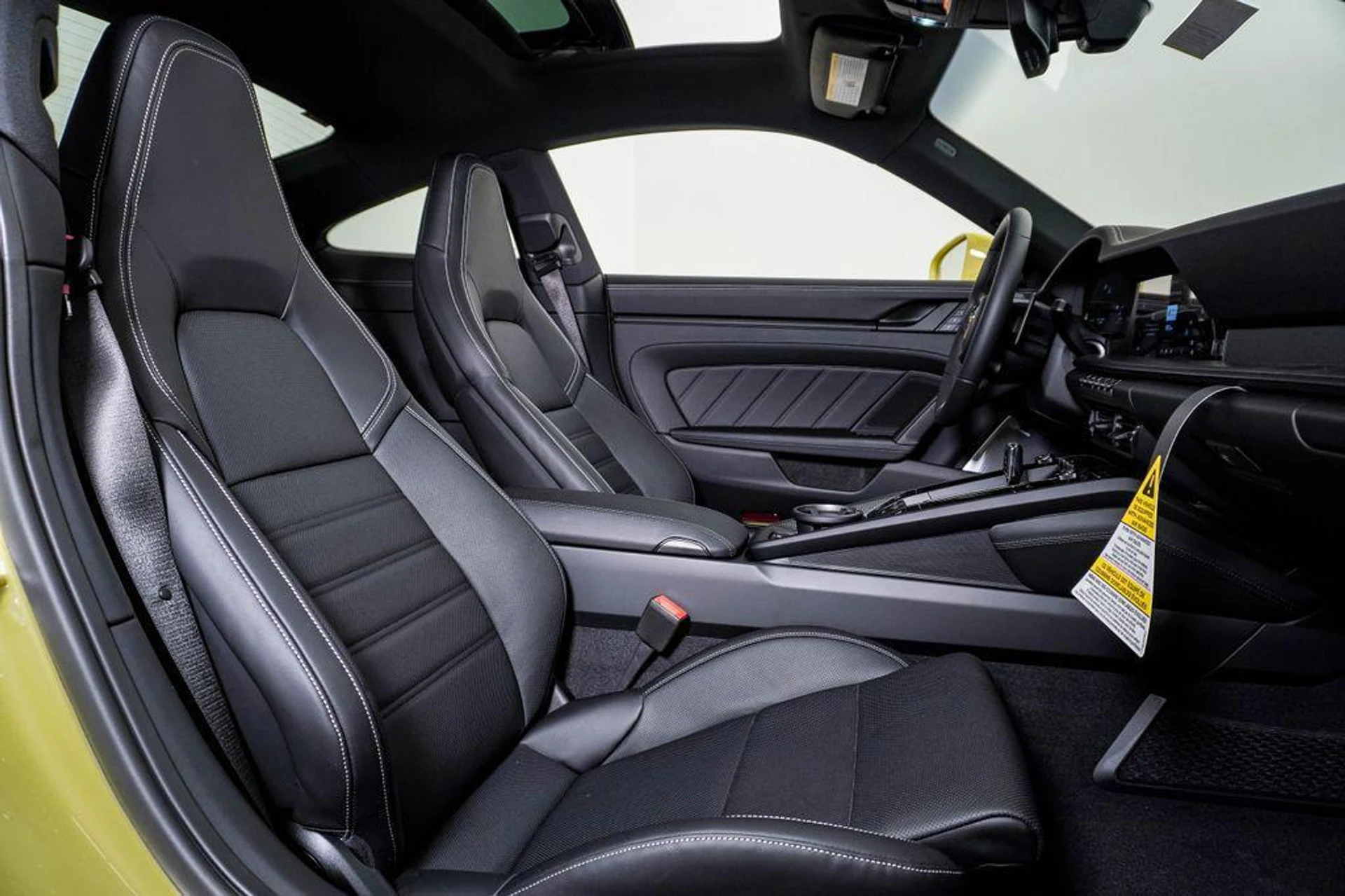 mph015_3357831887_v_F_Ckz_CUE_Atux3k_X_Ra_Sap_IO_8_B_Ti_Y_a09e516c50