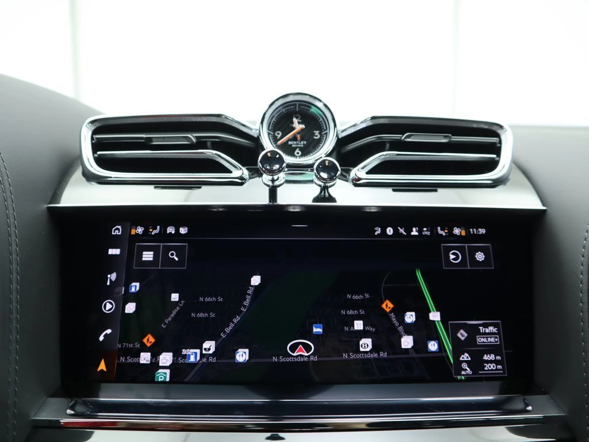 mph015_3360459468_new_2024_bentley_bentayga_v8awd_8119_22571557_16_1024_ce7bc344fc