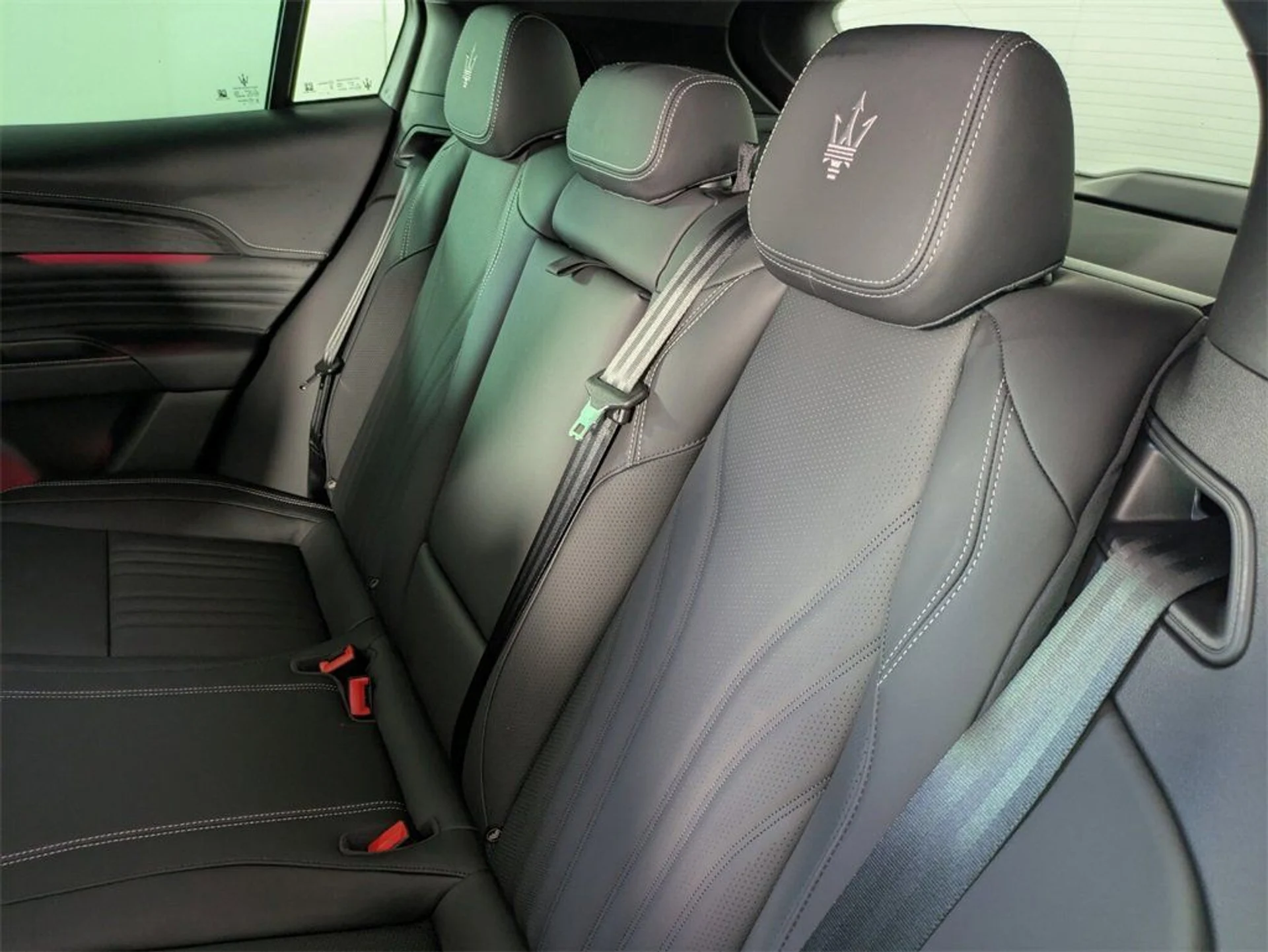 mph015_3362900504_3efe8cb8a37bfb65256e5c6e81de941d_0c7f39aa7b