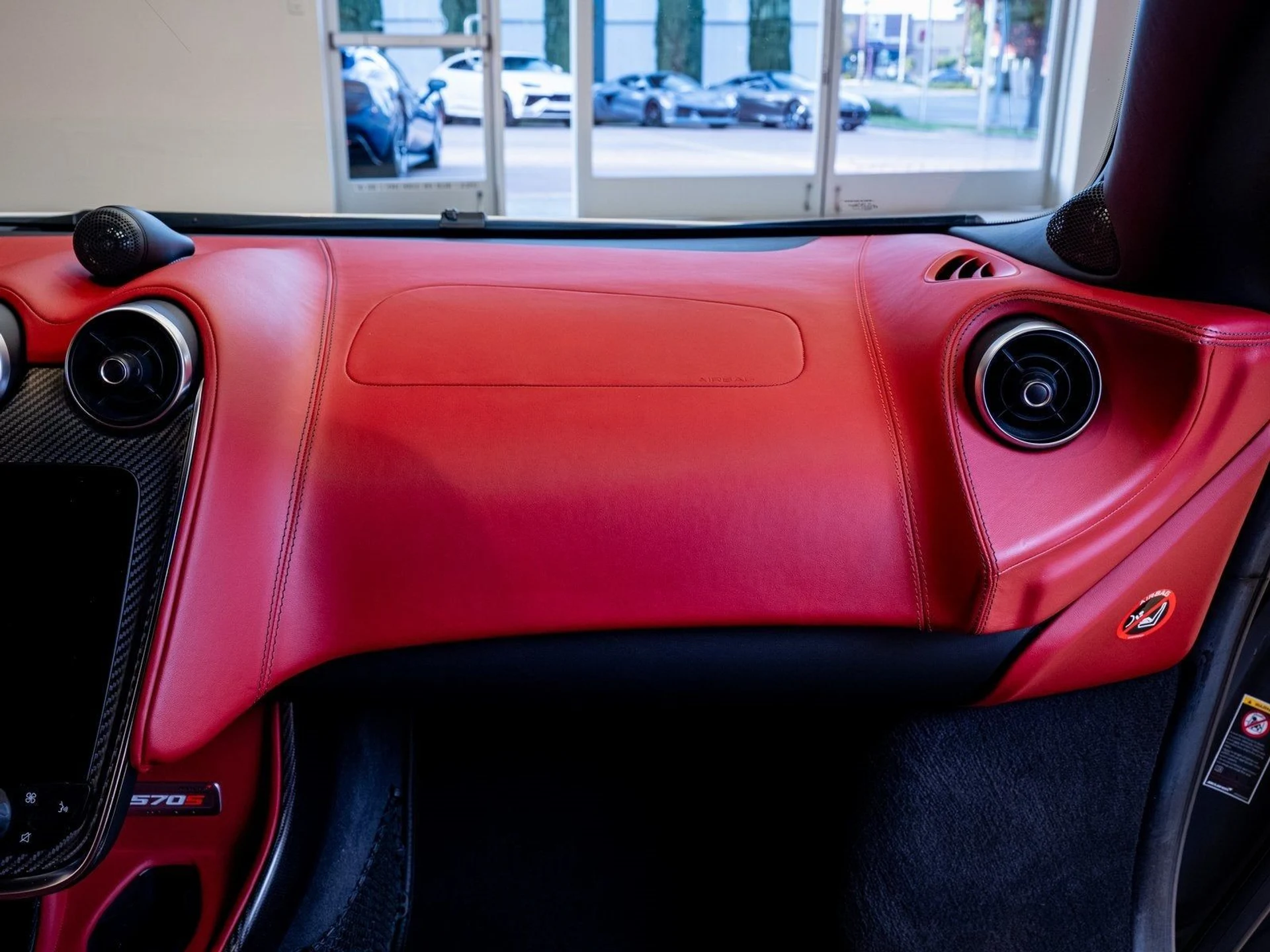 mph015_3369114601_16_23dd1e802a