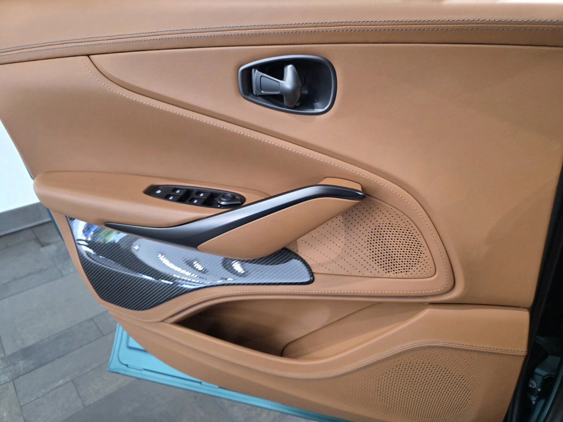 mph015_3372345365_1e5cad4900428603e294ac6aaf2e6a02_8e746fc8a3