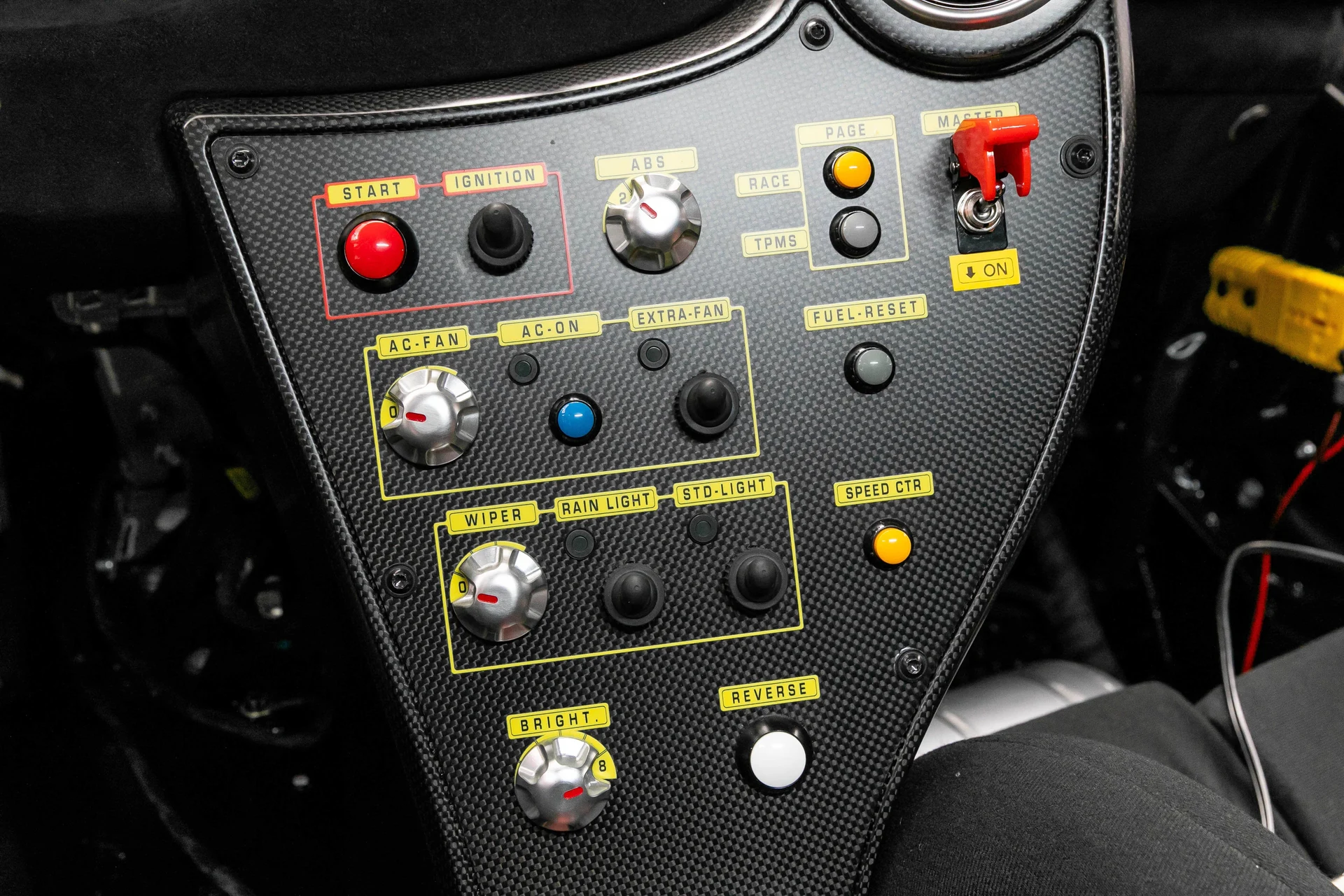 mph015_3372554893_181cb5261368461fb10186bec4c2b14f_8e7e11de2b