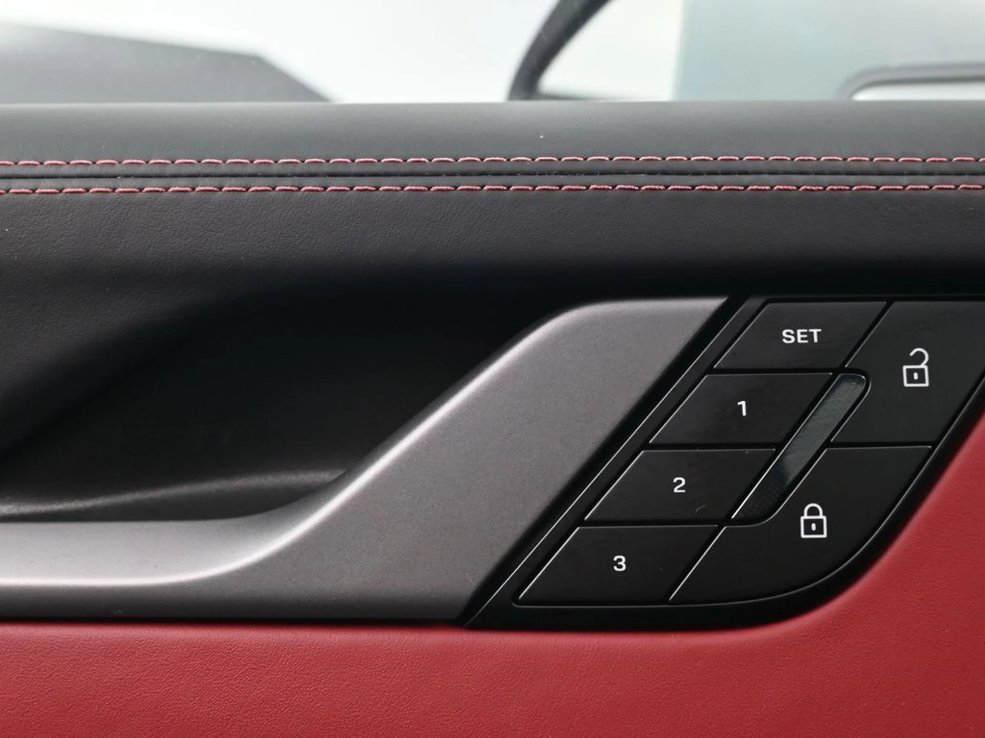 mph015_3374584209_7ed0380e219632094dcef6e78e48ababx_2cf0904b8c