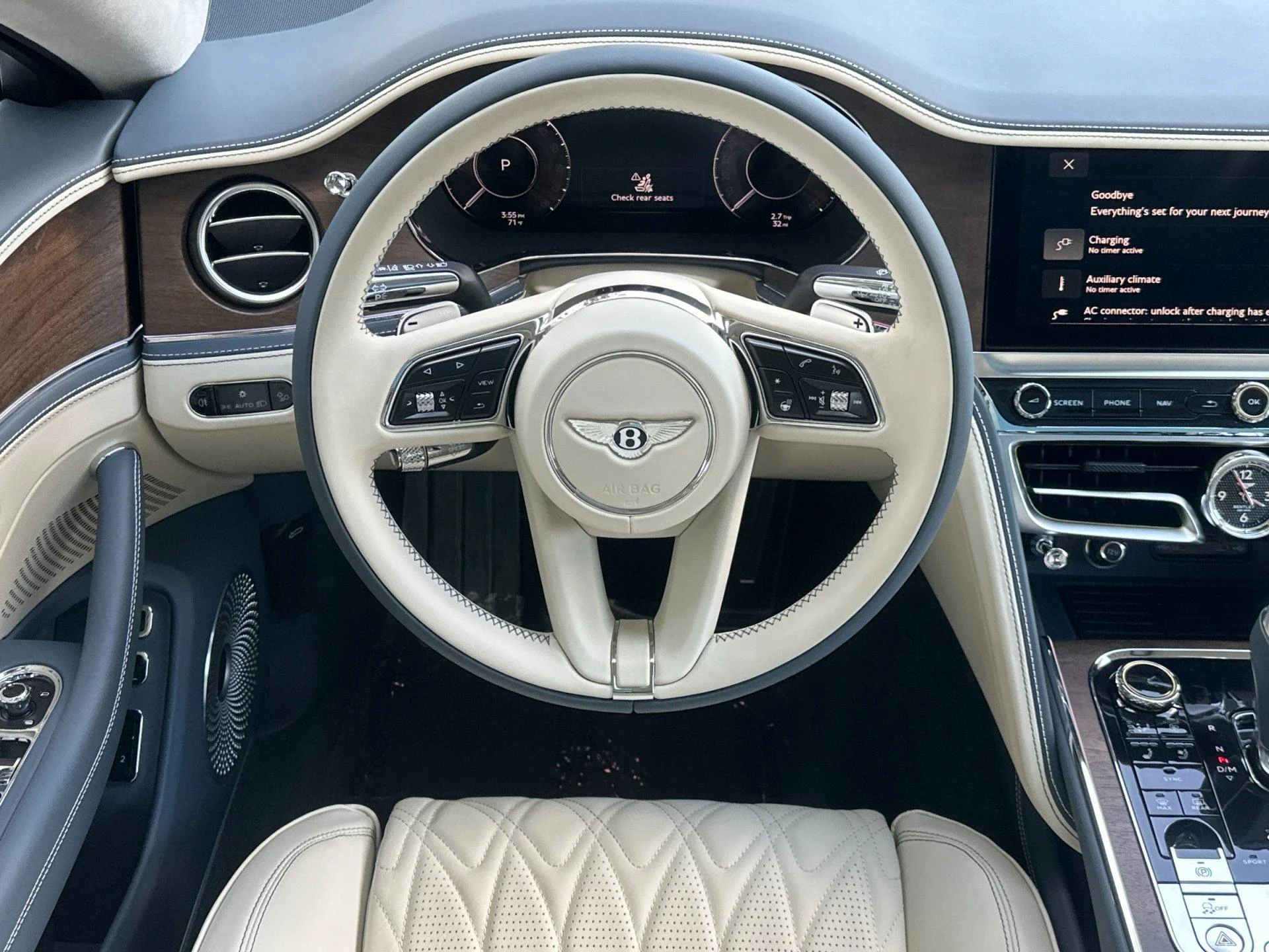 mph015_3377863644_New_2027_Bentley_Flying_Spur_1792838848_c27e35888e