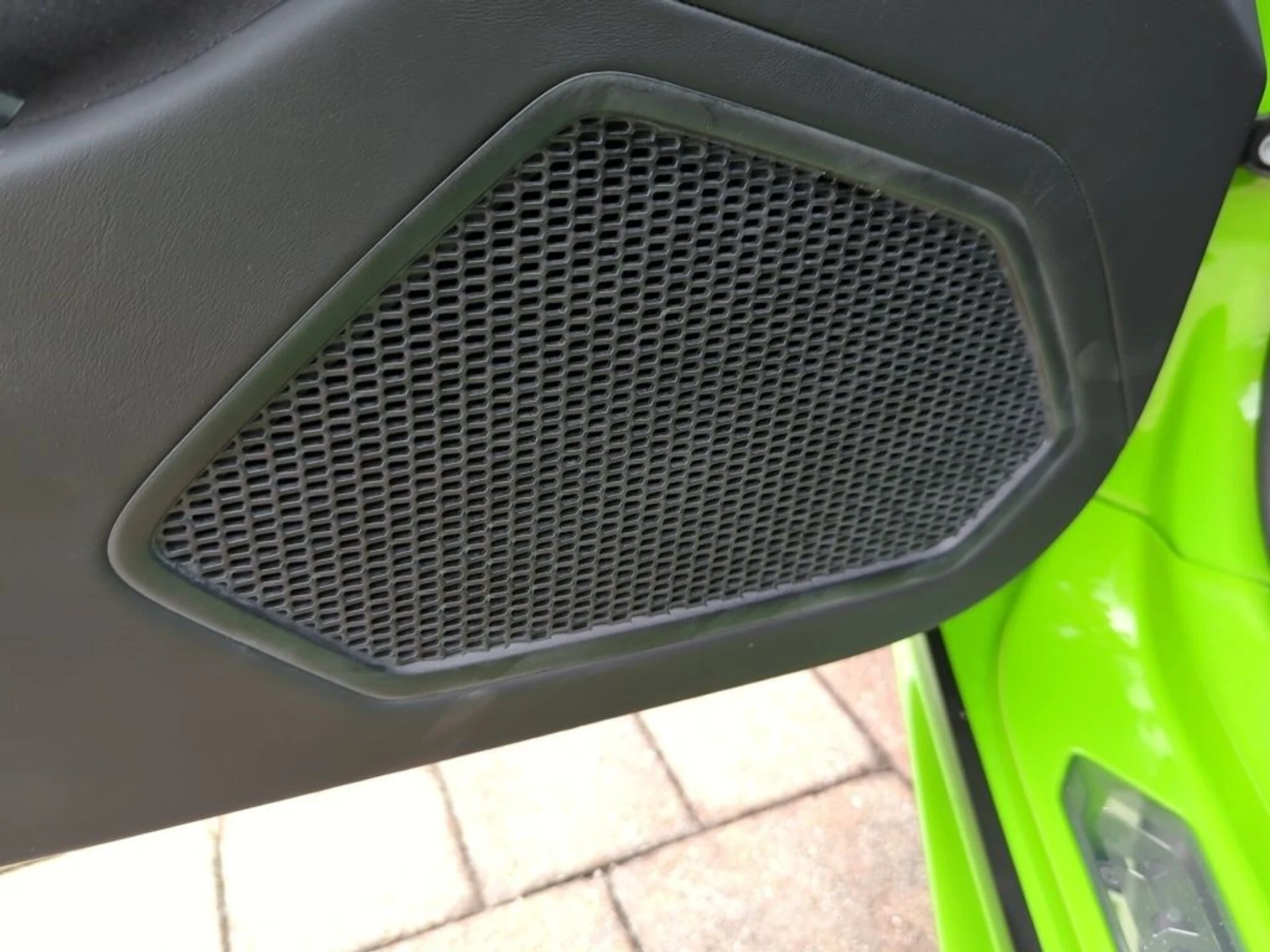 mph015_3380791194_3b0180cff27b69ba7f95ce4e7a60b183x_89a542b0c5