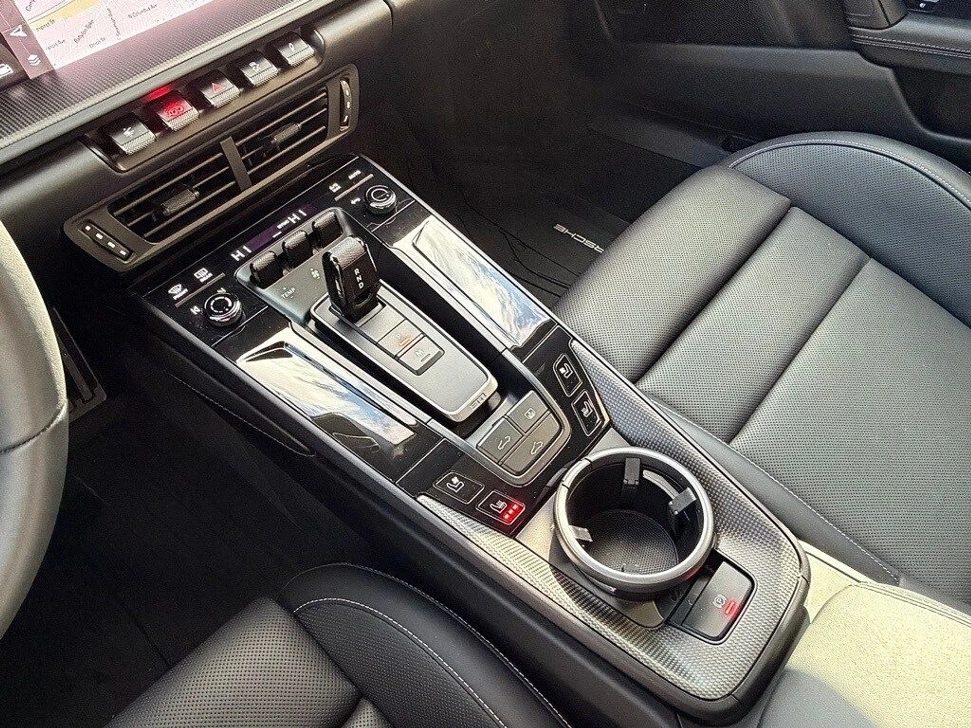 mph015_3381413759_24af84da47e30d1bf672c3de557cafc3x_6bd577fa61