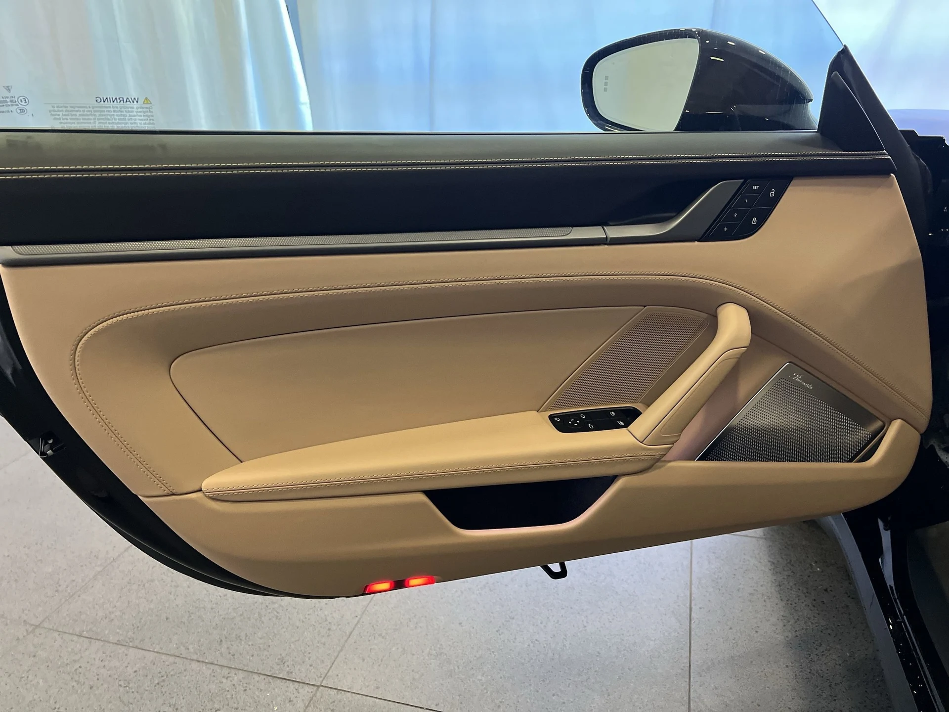 mph015_3385836453_ec0355d927807f1294ac247356c6be37x_e1fed211c4