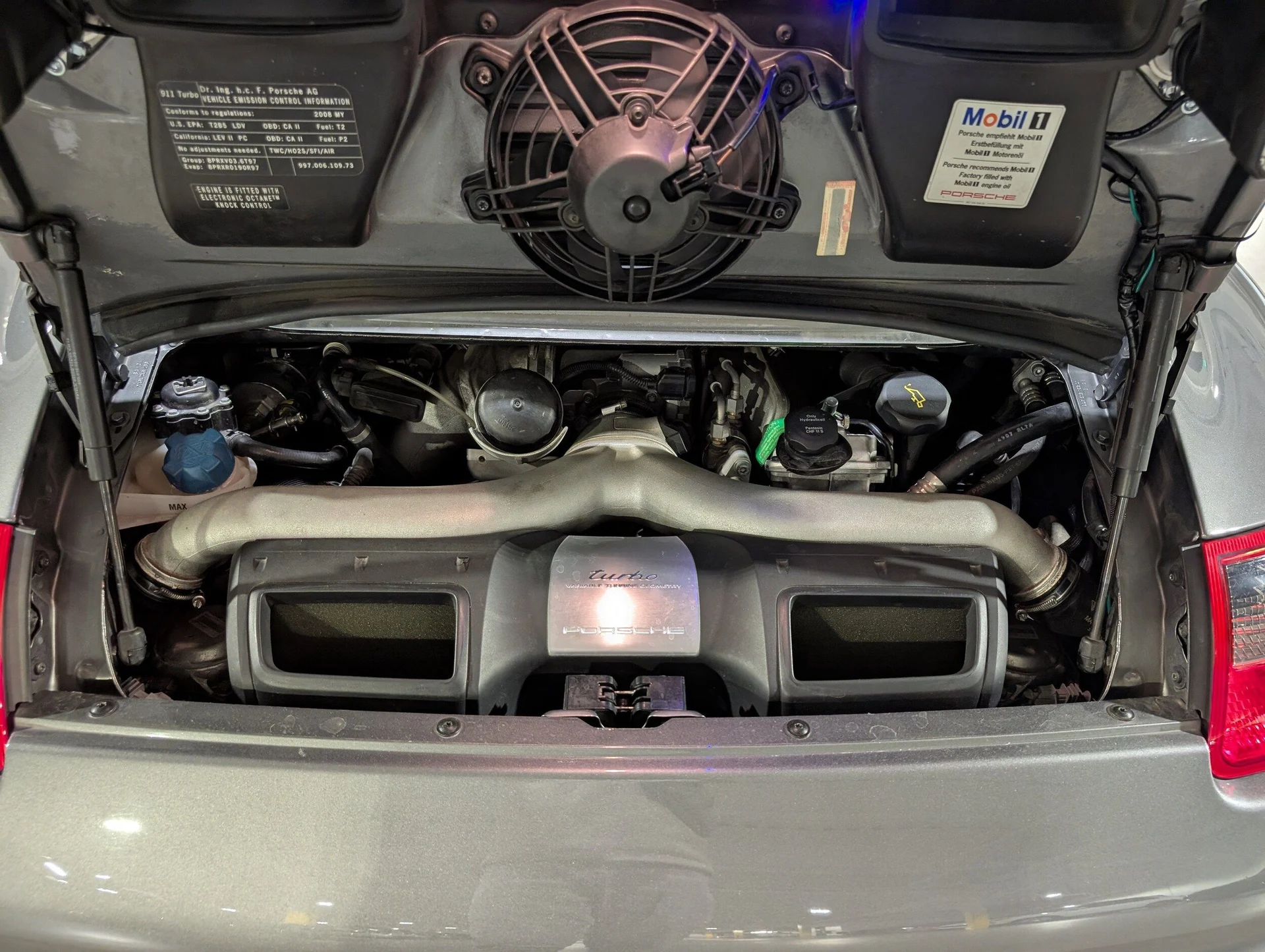 mph015_3387483991_51866fca8b79191f4c0f9e3ab7945994x_087cbc95c8