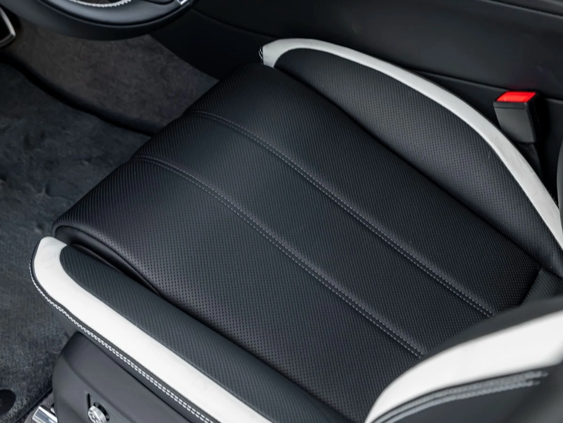 mph015_3389672062_16_9e511e9ebb