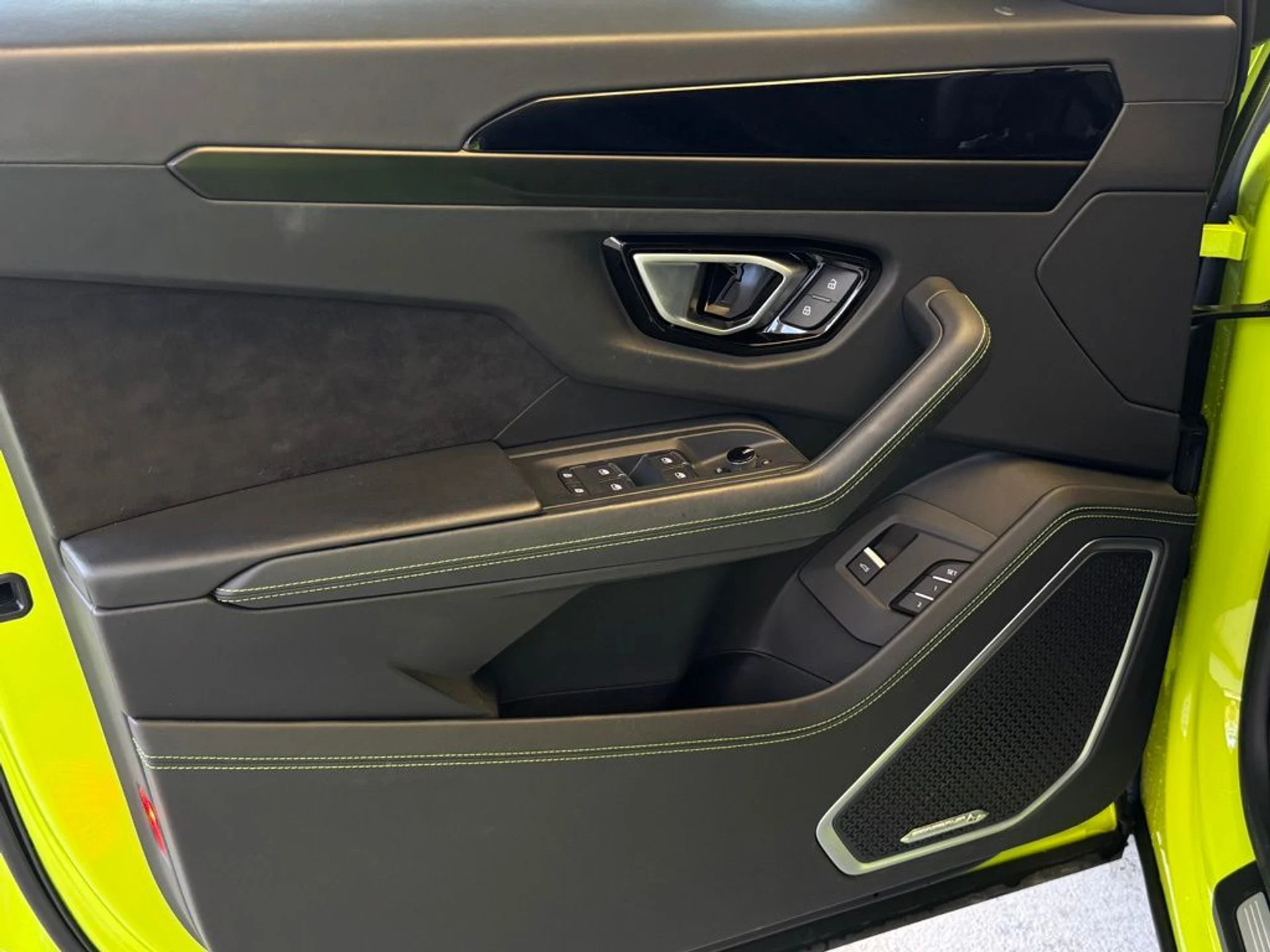 mph015_3393898486_e632da7b01fcce47310c0203897c48b0x_8bd6883d8c