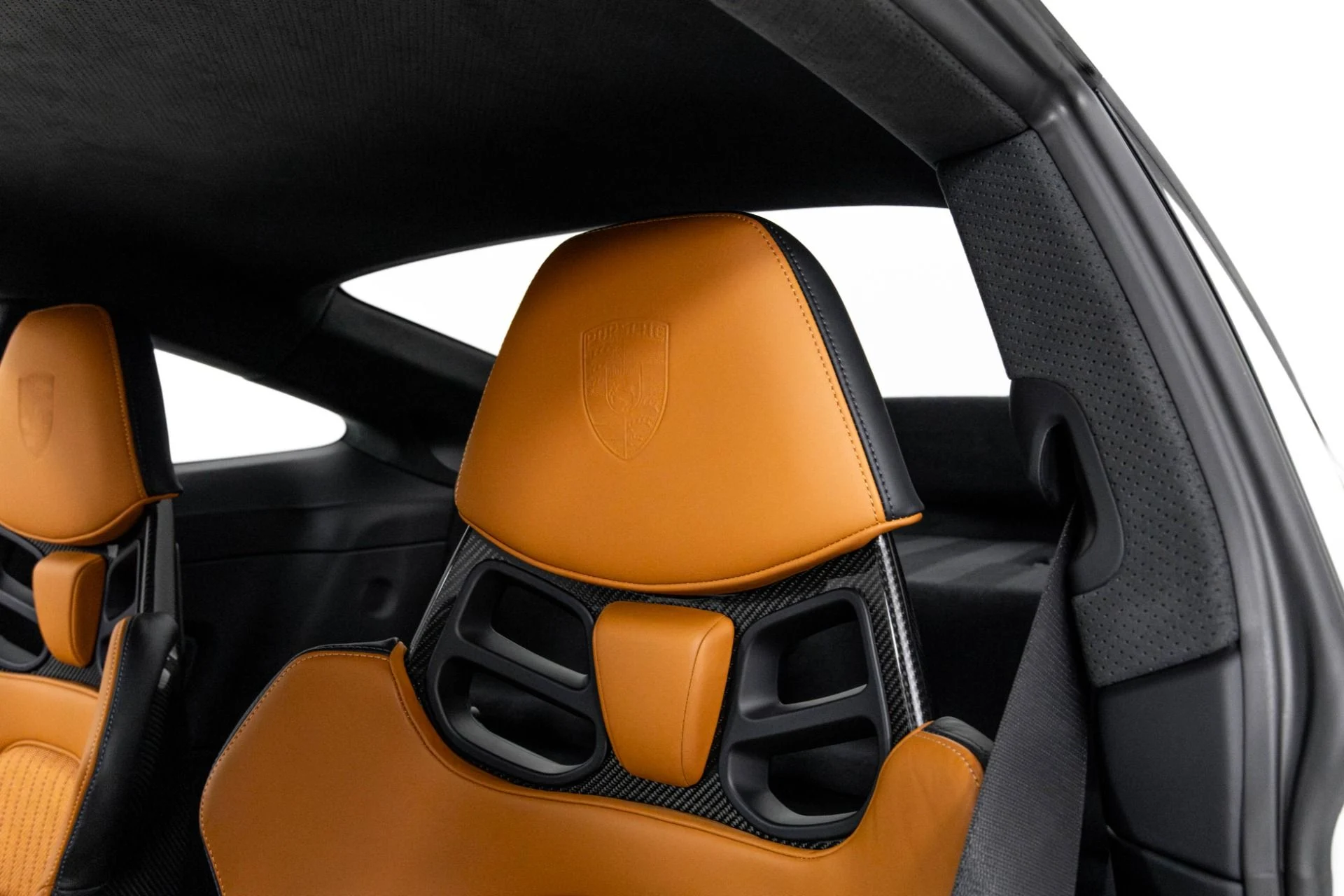 mph015_3394975368_Used_2024_Porsche_911_ST_1762299715_66d1e9e2b5