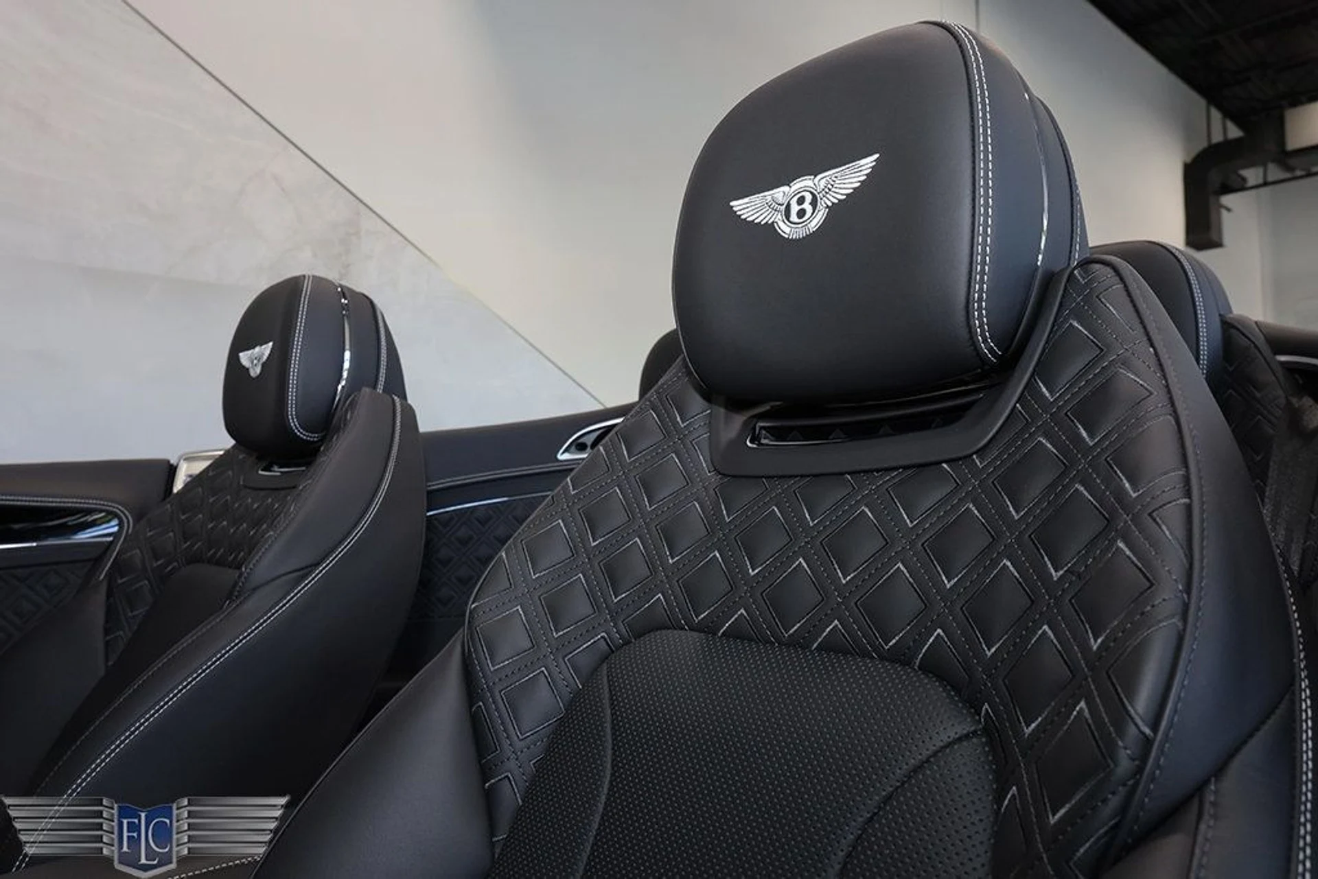 mph015_3407994966_used_2022_bentley_continental_gtcv8mullinerconvertible_9689_22970433_16_1024_72fe3b52b7