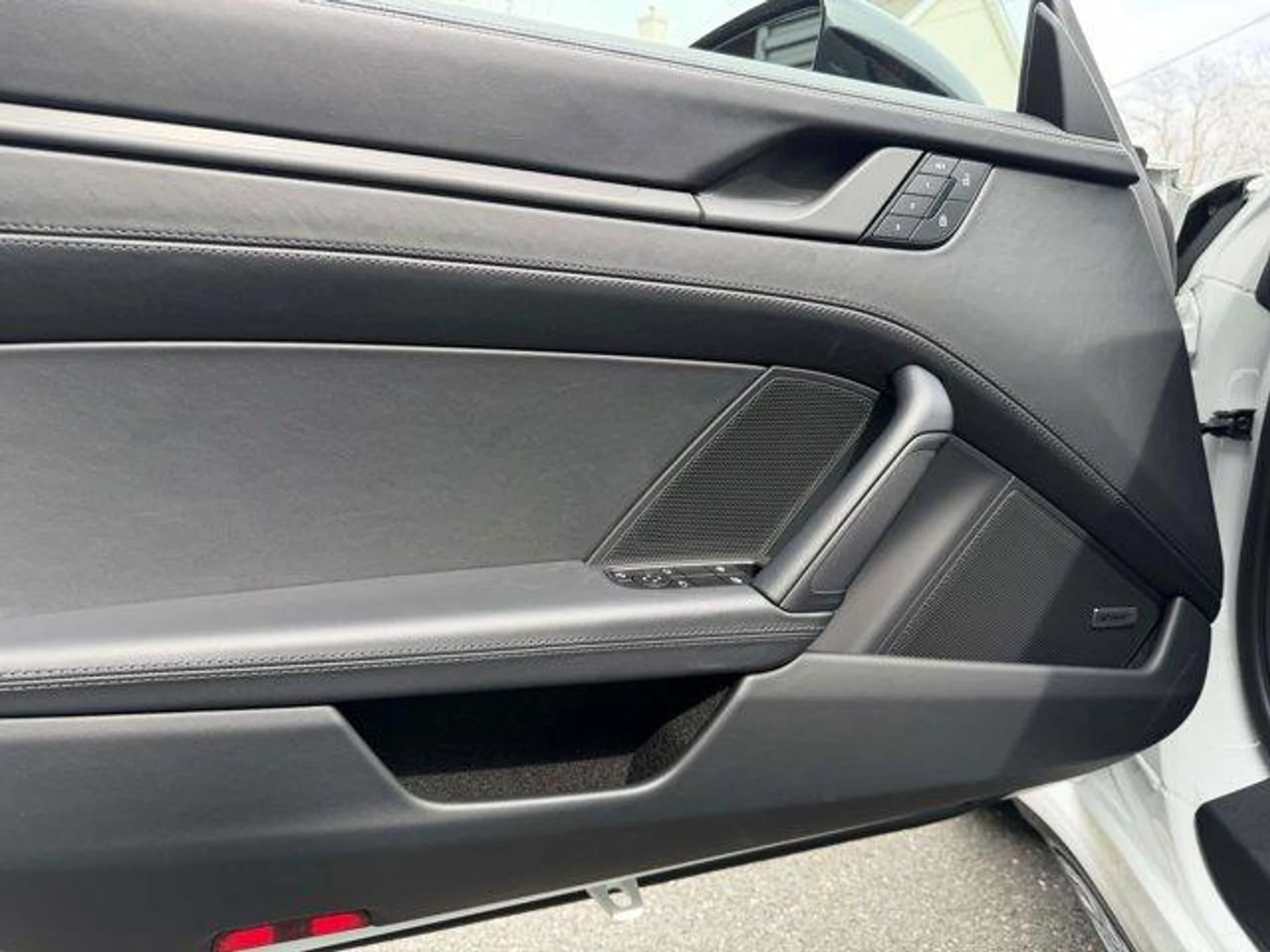 mph015_3416071459_Ghp_S_Hous_PSQ_3r_Q1_Lc_Uf_Lug_N7_A_de1dd2d588