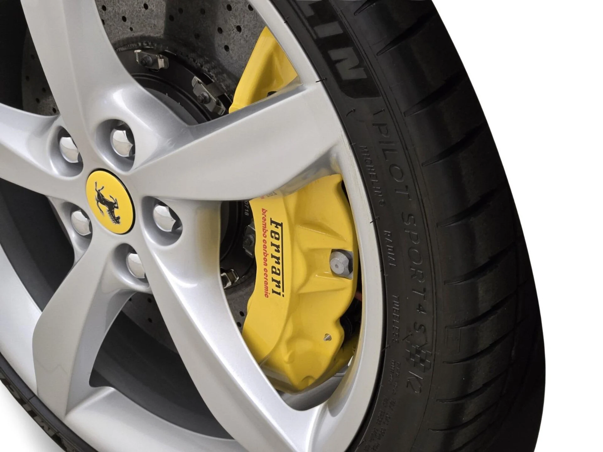 mph015_341886859_Used_2023_Ferrari_Portofino_1757488880_e52961b47d