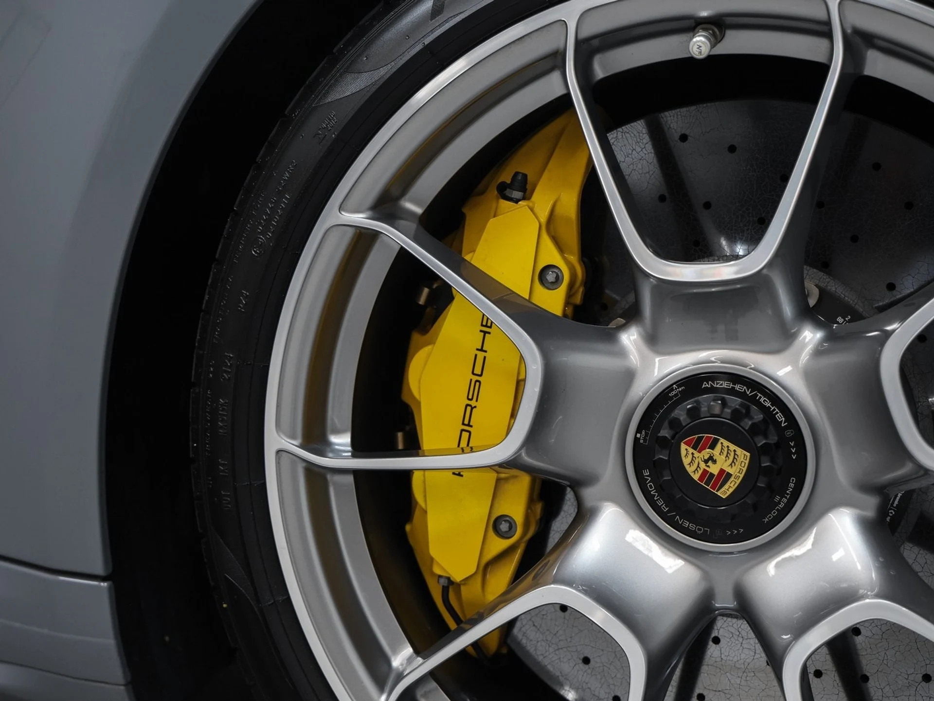 mph015_3421067611_16_c3b6008e2d