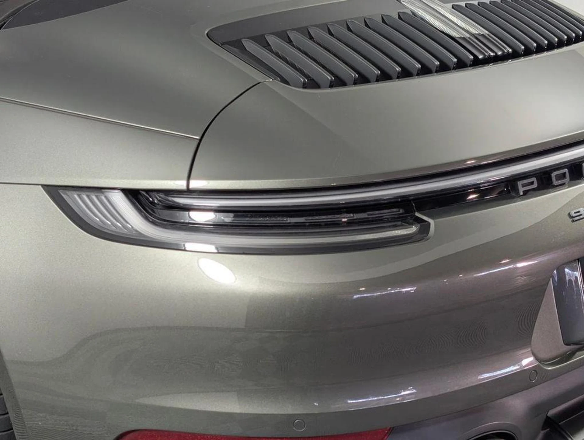 mph015_3422819652_g6dgqm_Wbkqrsq_AP_9me2_Eq_DN_04_JU_b1b3f5d74d