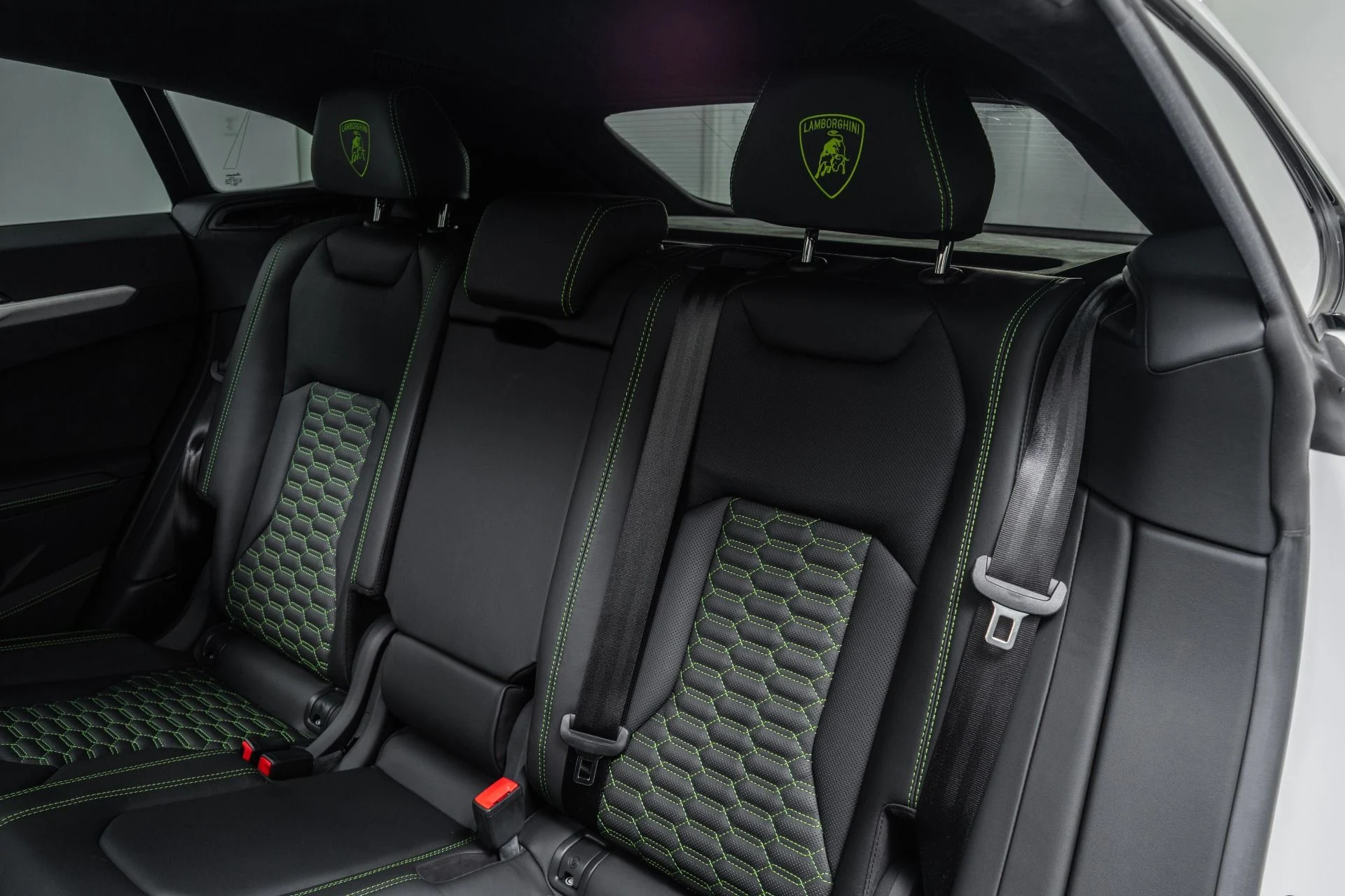 mph015_3424748307_Used_2021_Lamborghini_Urus_Q_Citura_interior_Ventilated_Front_Seats_with_Massage_1772724519_e0b137dfc8