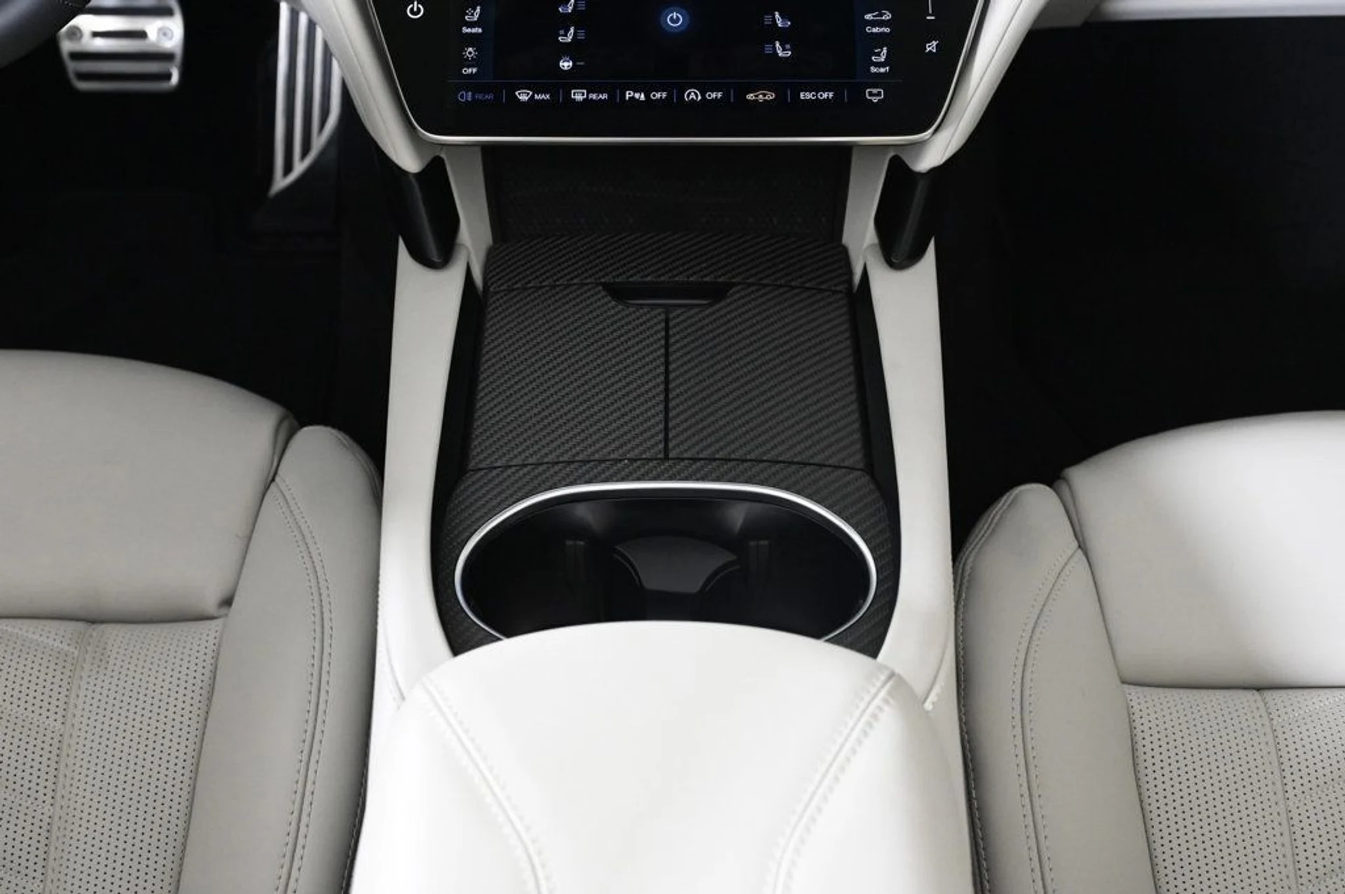 mph015_342487418_new_2026_maserati_grancabrio_convertible_11350_22949331_15_1024_2189034bf6