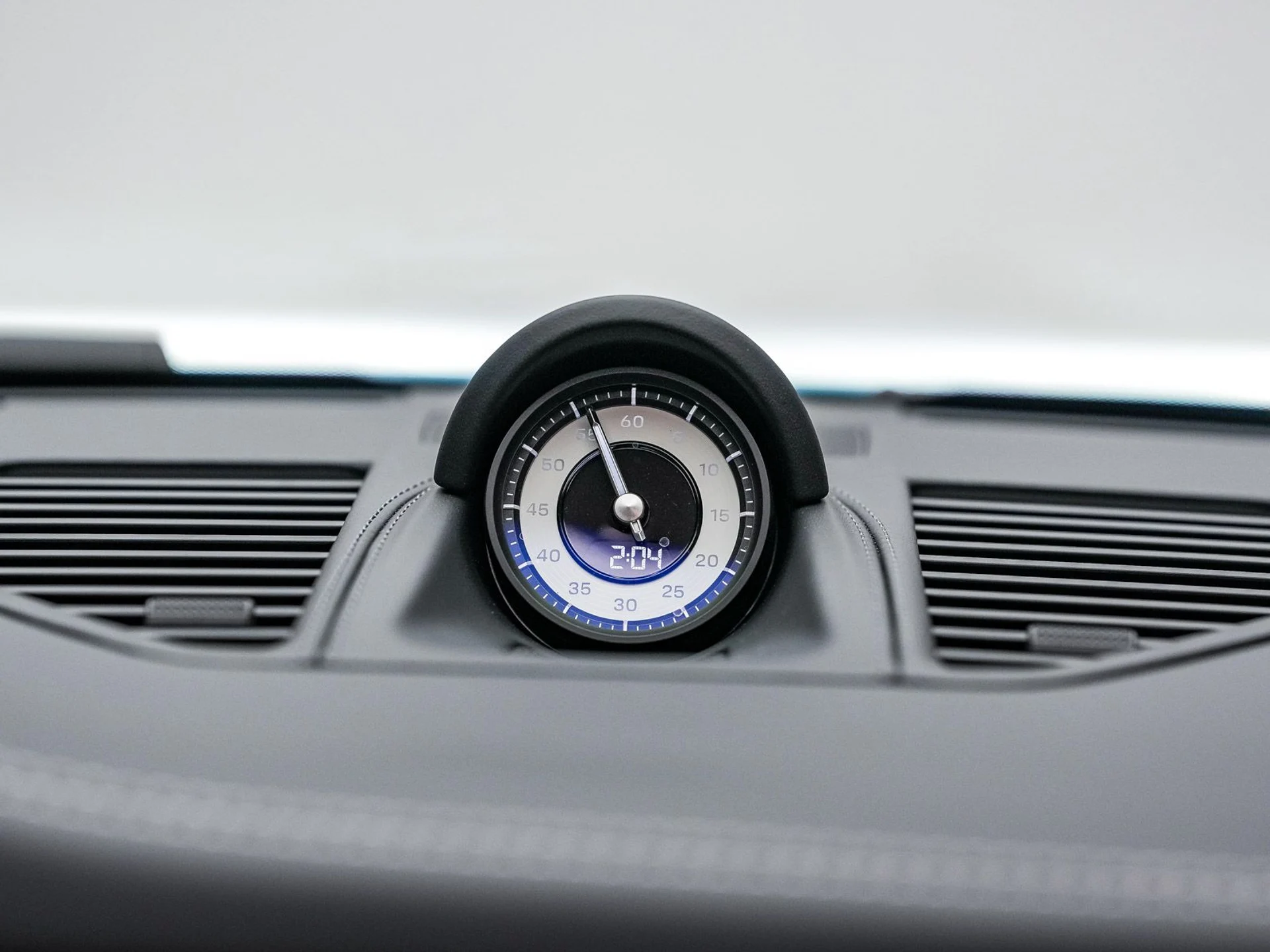 mph015_342914933_eb42fbb40f6701db8d4045e46b004f66x_41b6b6740b