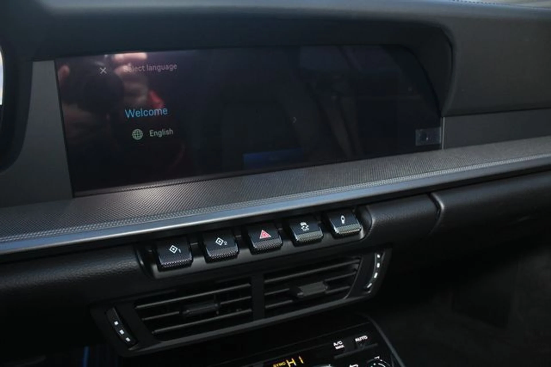 mph015_3429958580_9e1768a42bec9f8a0c5c518a051458ddx_883fe803e5