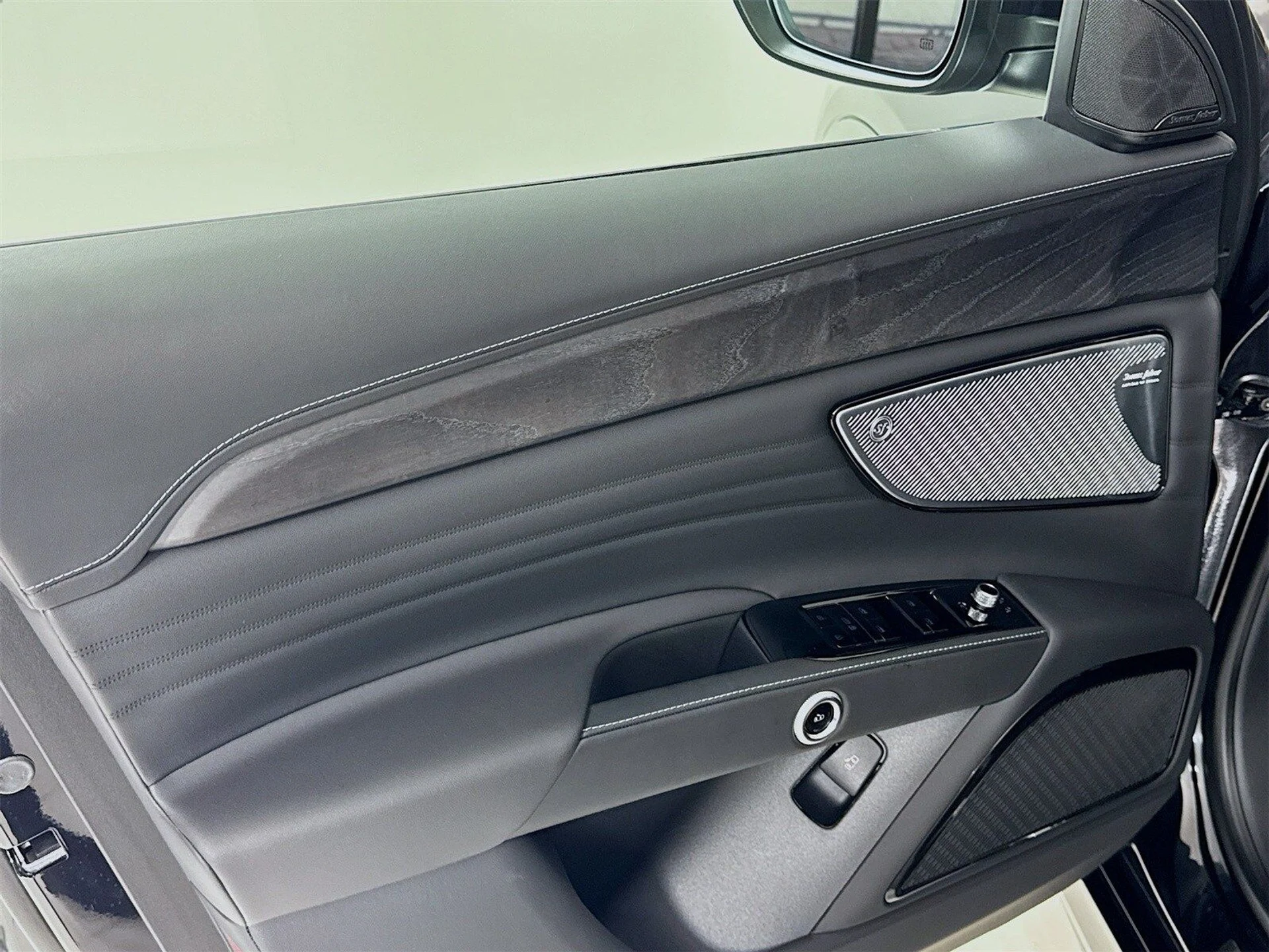 mph015_3430361053_3152aaa02efe0ec3c0978be4af540146x_254ad08b70