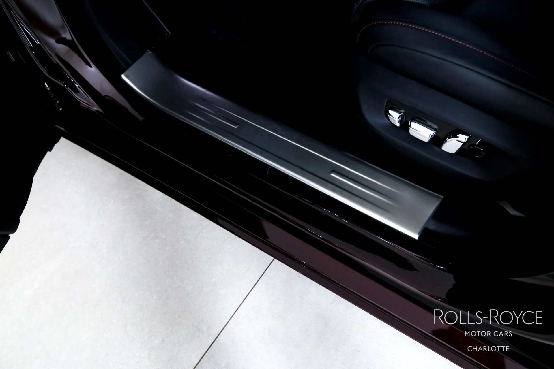 mph015_3438922322_Used_2026_Rolls_Royce_Ghost_1782835790_e362750999