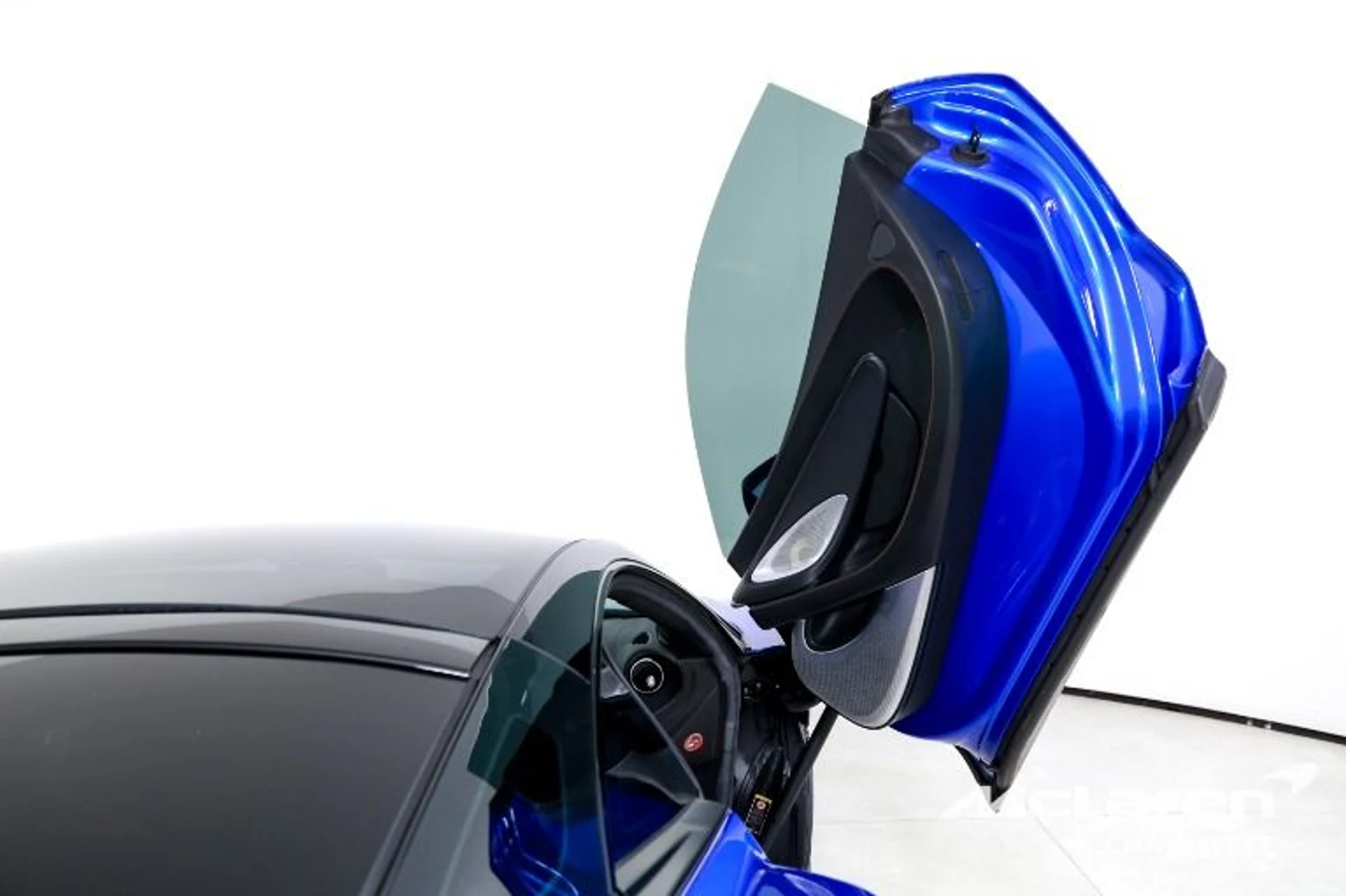 mph015_3439932280_Used_2021_Mc_Laren_GT_f554573a8c