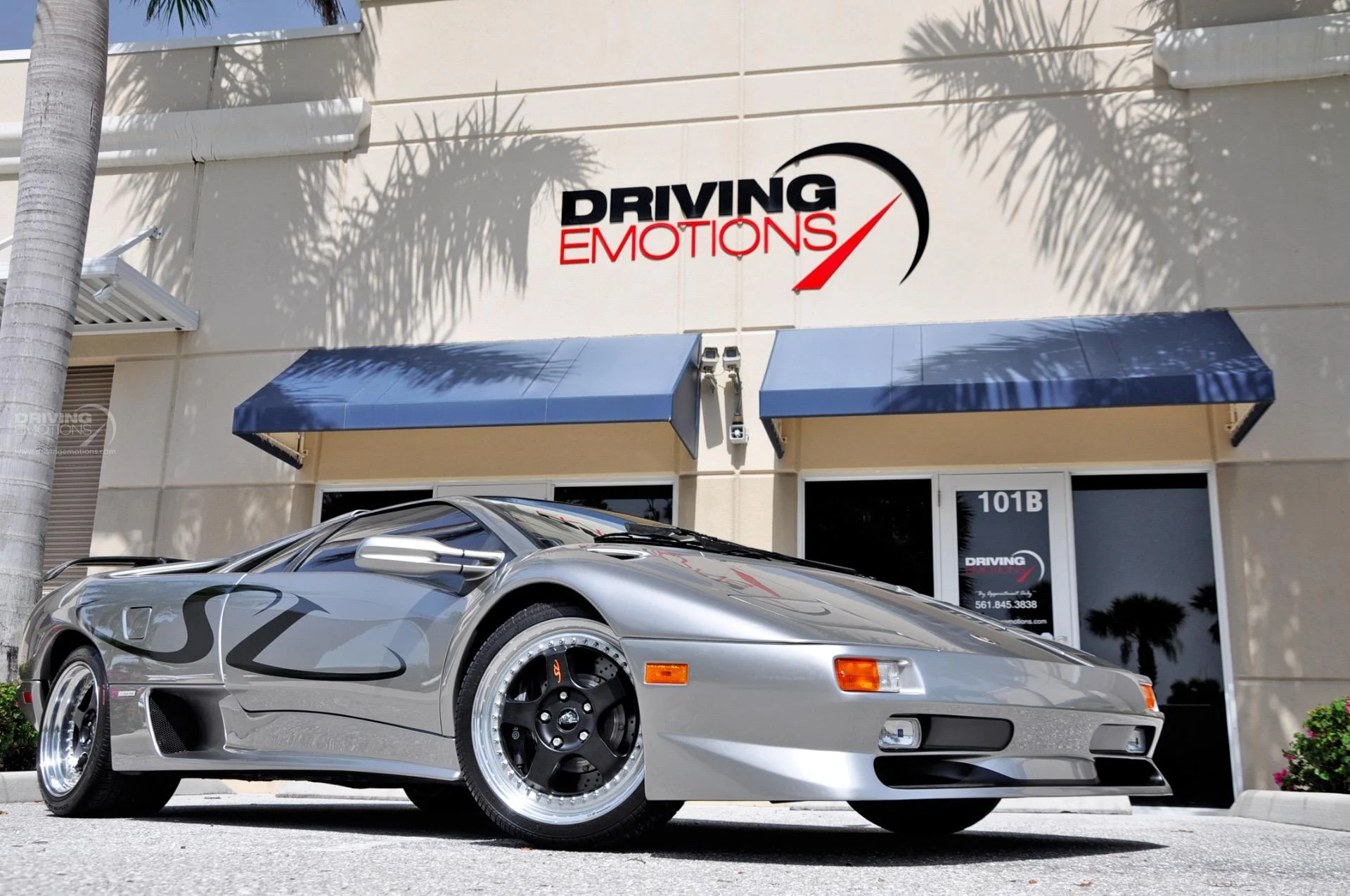 mph015_3441532734_192_p16_l_0a59beb1e2