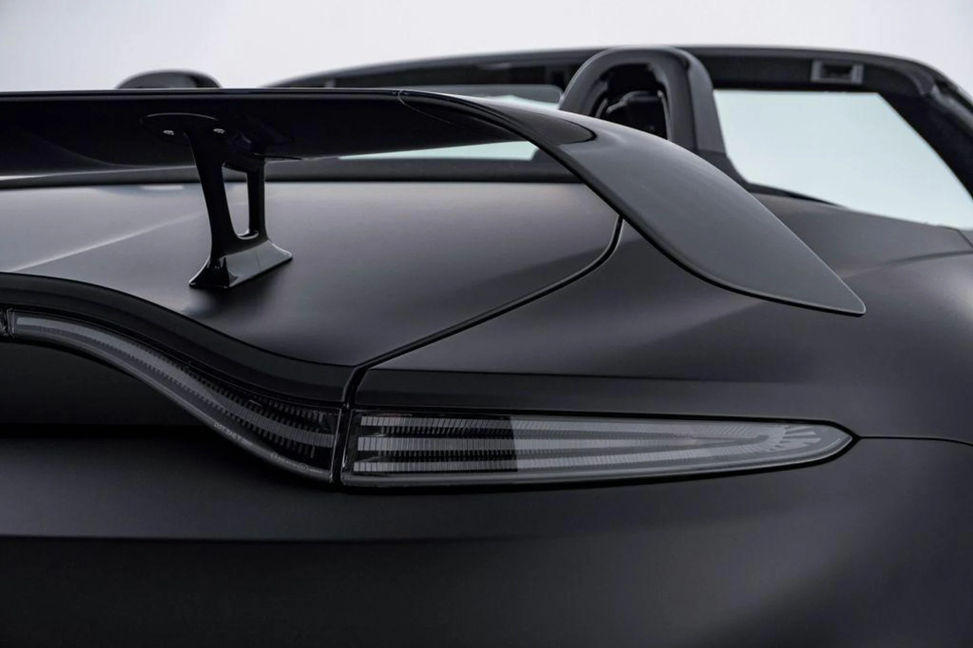 mph015_345061485_Cmmg6_Jp9_Ban6g_Wc_Gy_OM_Jsq_Ri9l_U_fa3f4ee8dd