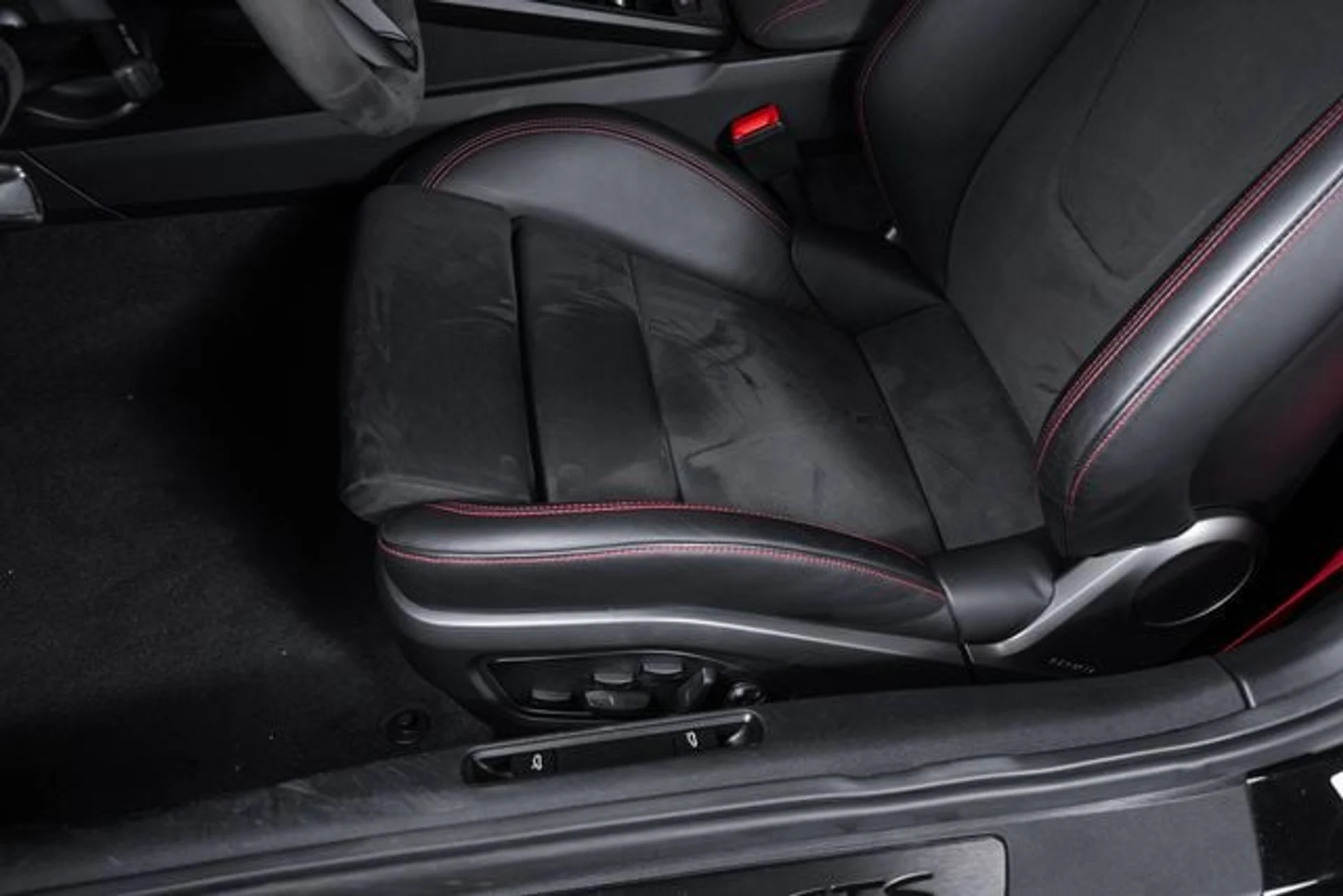 mph015_3454653809_7a0c24d58437a3857b155171d42def5fx_3e78b37248