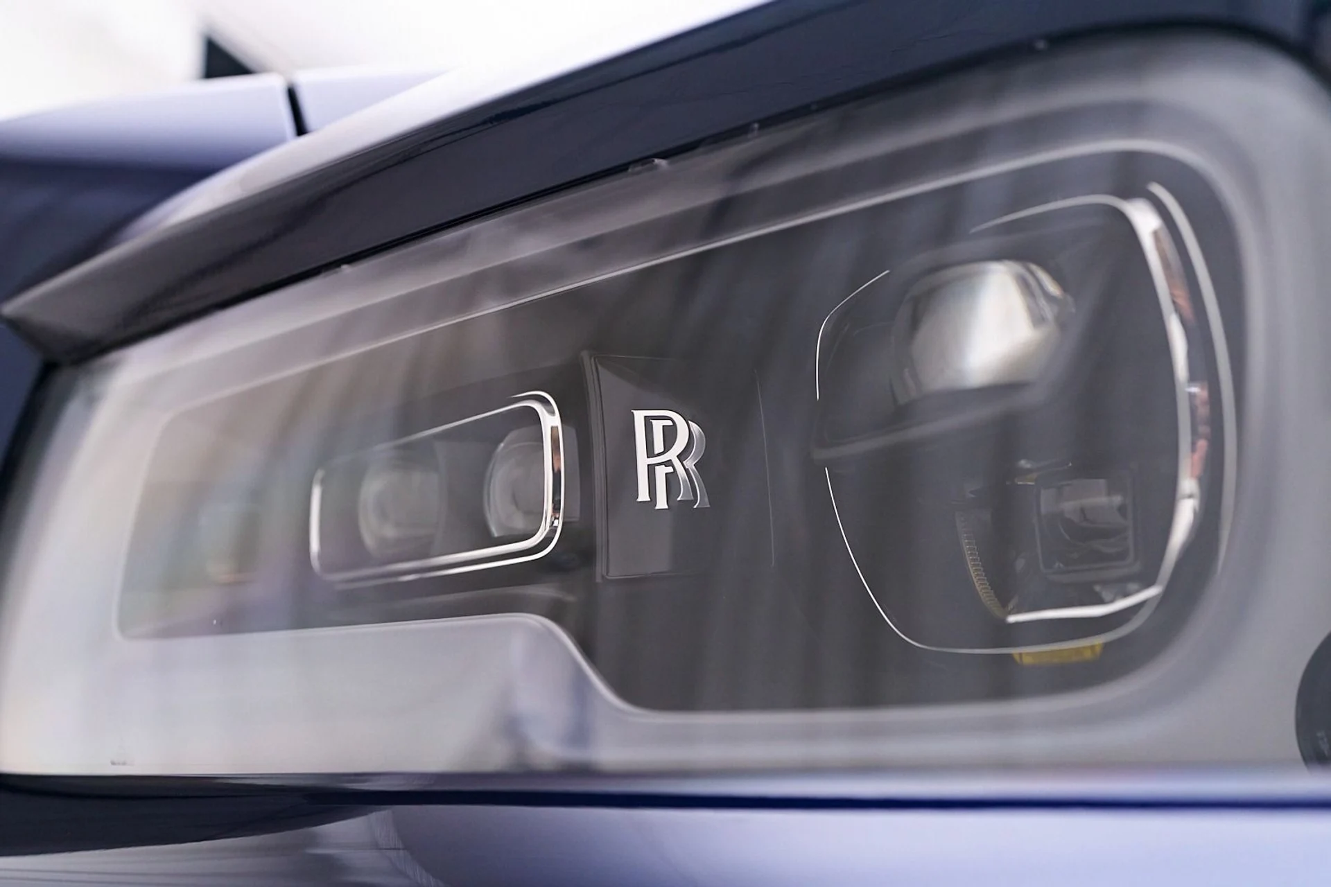 mph015_3455260123_Used_2023_Rolls_Royce_Cullinan_Base_1745954360_af33586d56