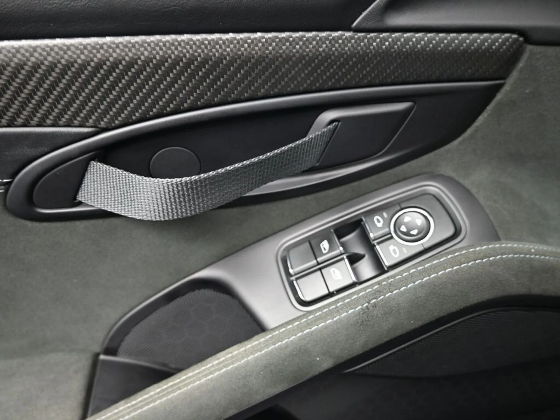 mph015_346001865_728816cec652c6e17929803fdc067655x_3d95e39da3