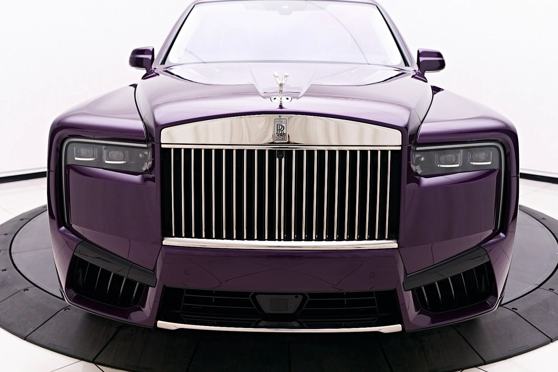 mph015_346111747_Used_2025_Rolls_Royce_Cullinan_Base_1736646133_a99c5abc63