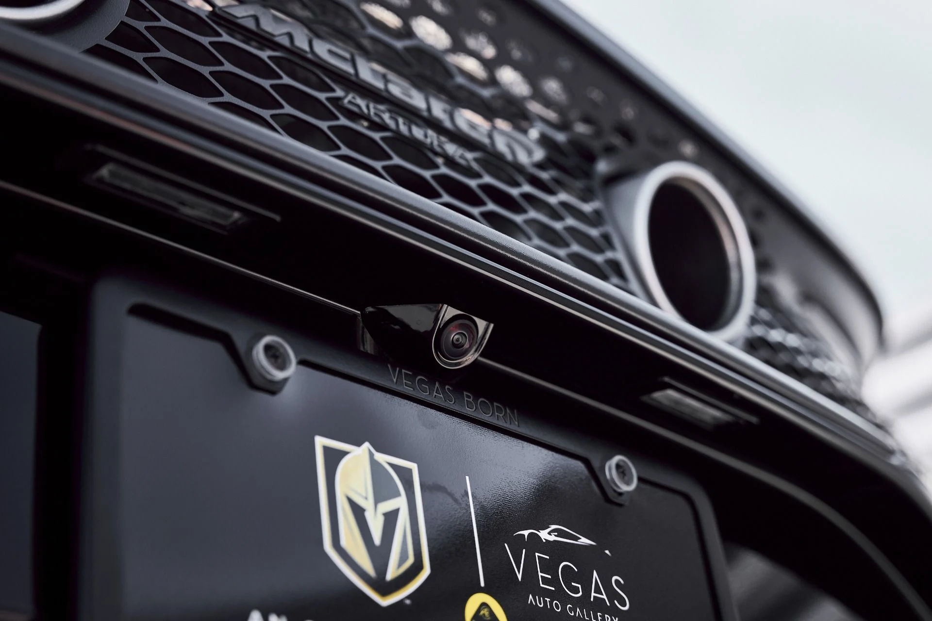 mph015_3465385326_Used_2025_Mc_Laren_Artura_Performance_1772246876_a13572402b