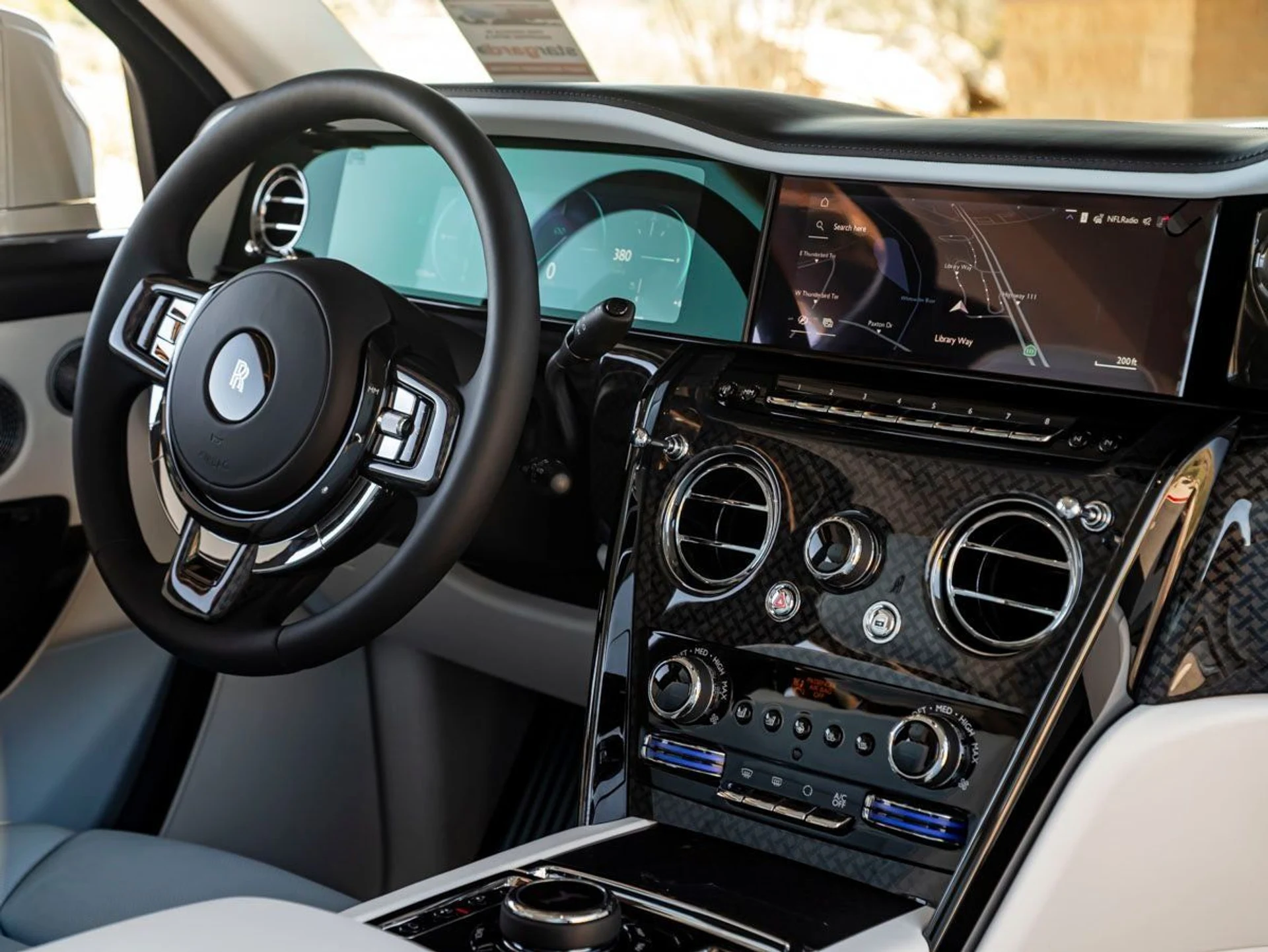 mph015_3465734874_16_eb4485e947