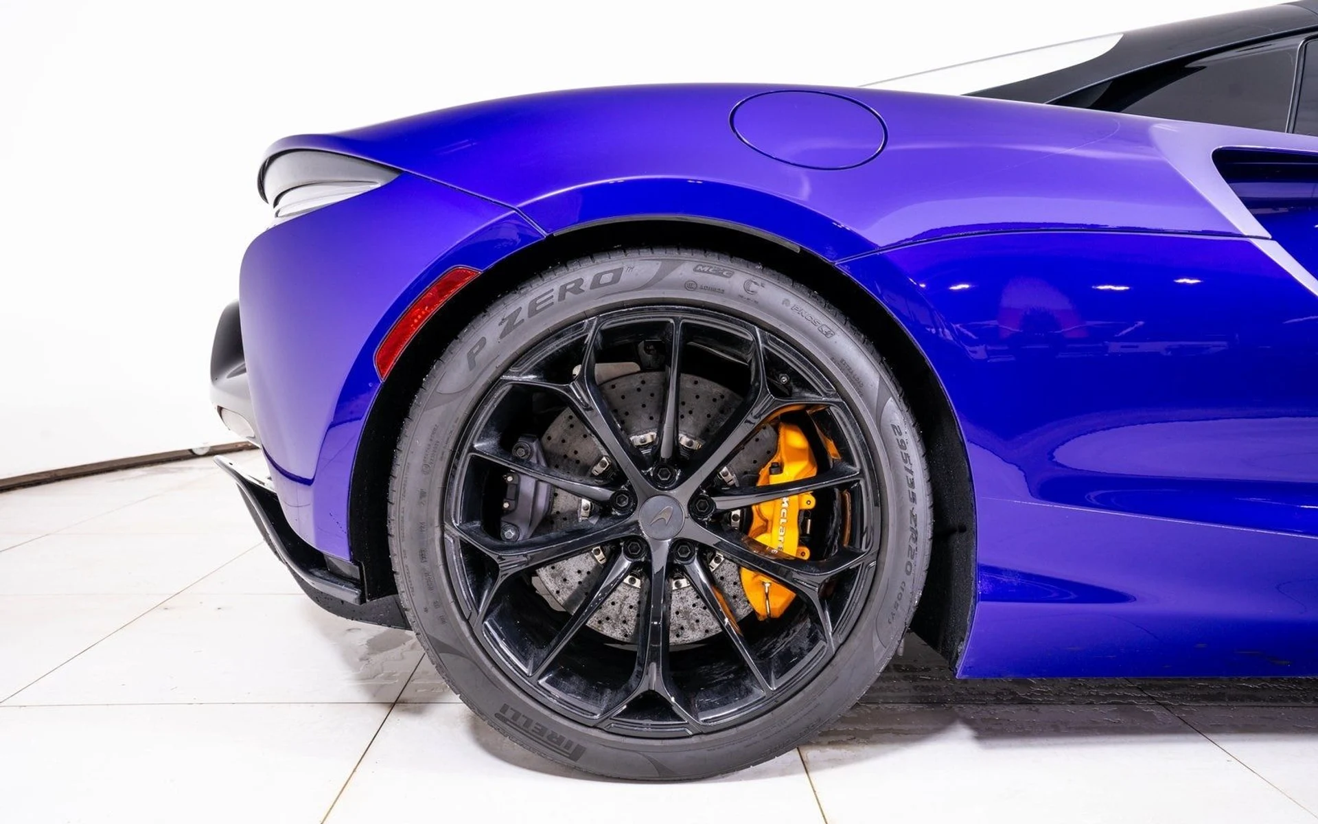 mph015_3468371703_13eff2fd2fd05ad2e04ead46b9479229x_cbadbaee72