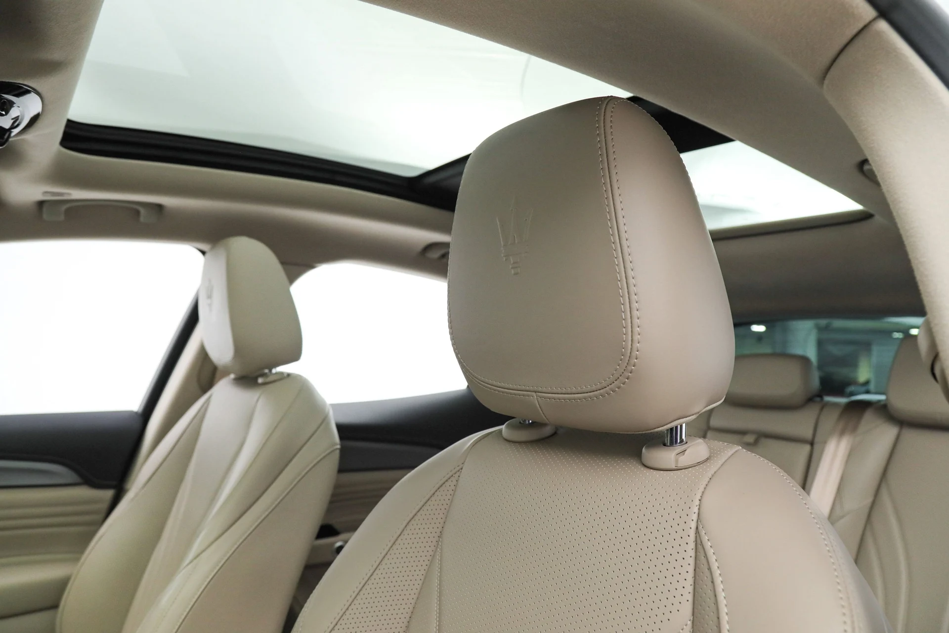 mph015_3478853741_a7adb1cd21cd8f61abafa1b73457f119_52ff3c8964