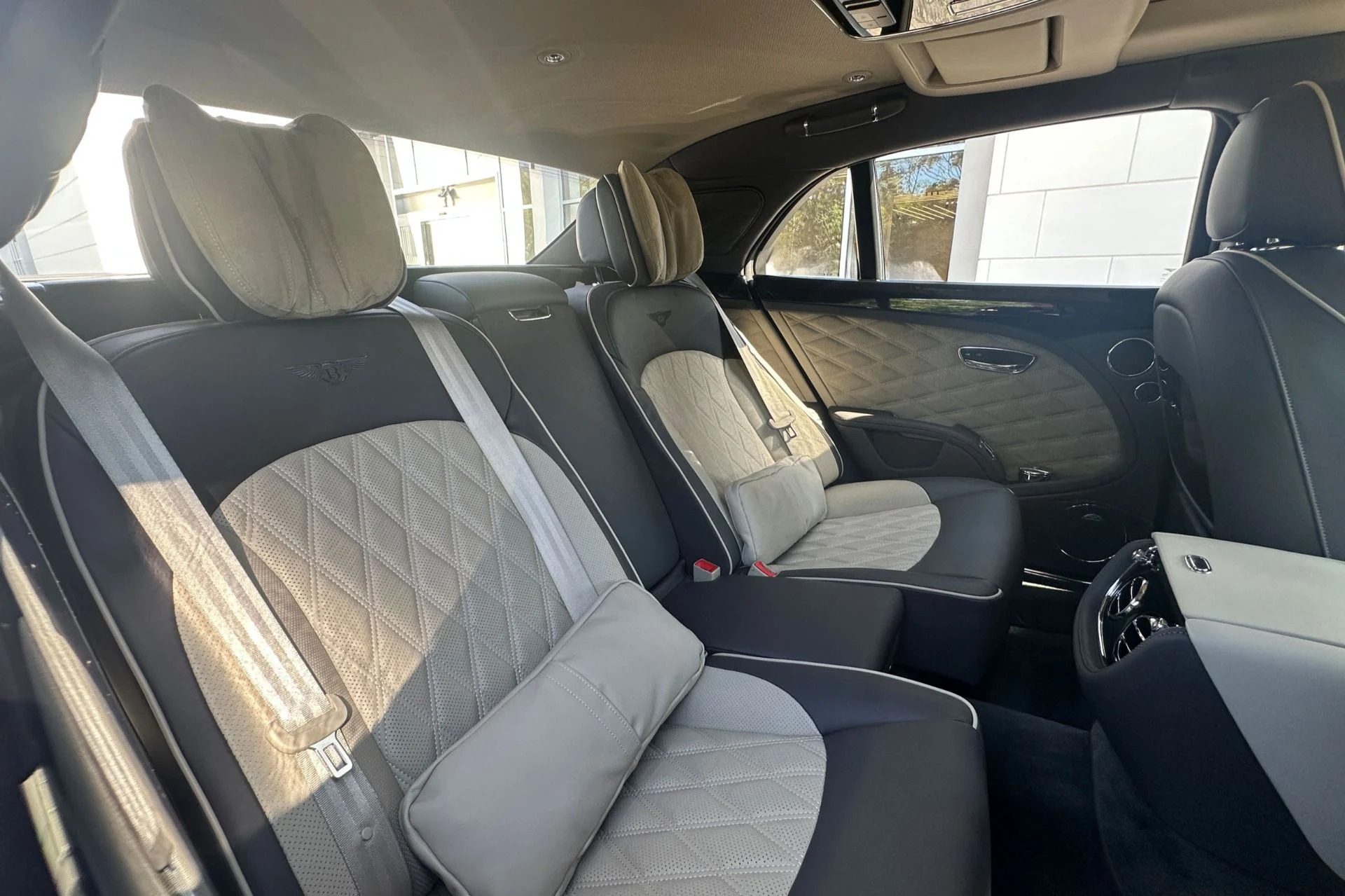 mph015_3481020581_Used_2017_Bentley_Mulsanne_Speed_1786112386_95fe42866c